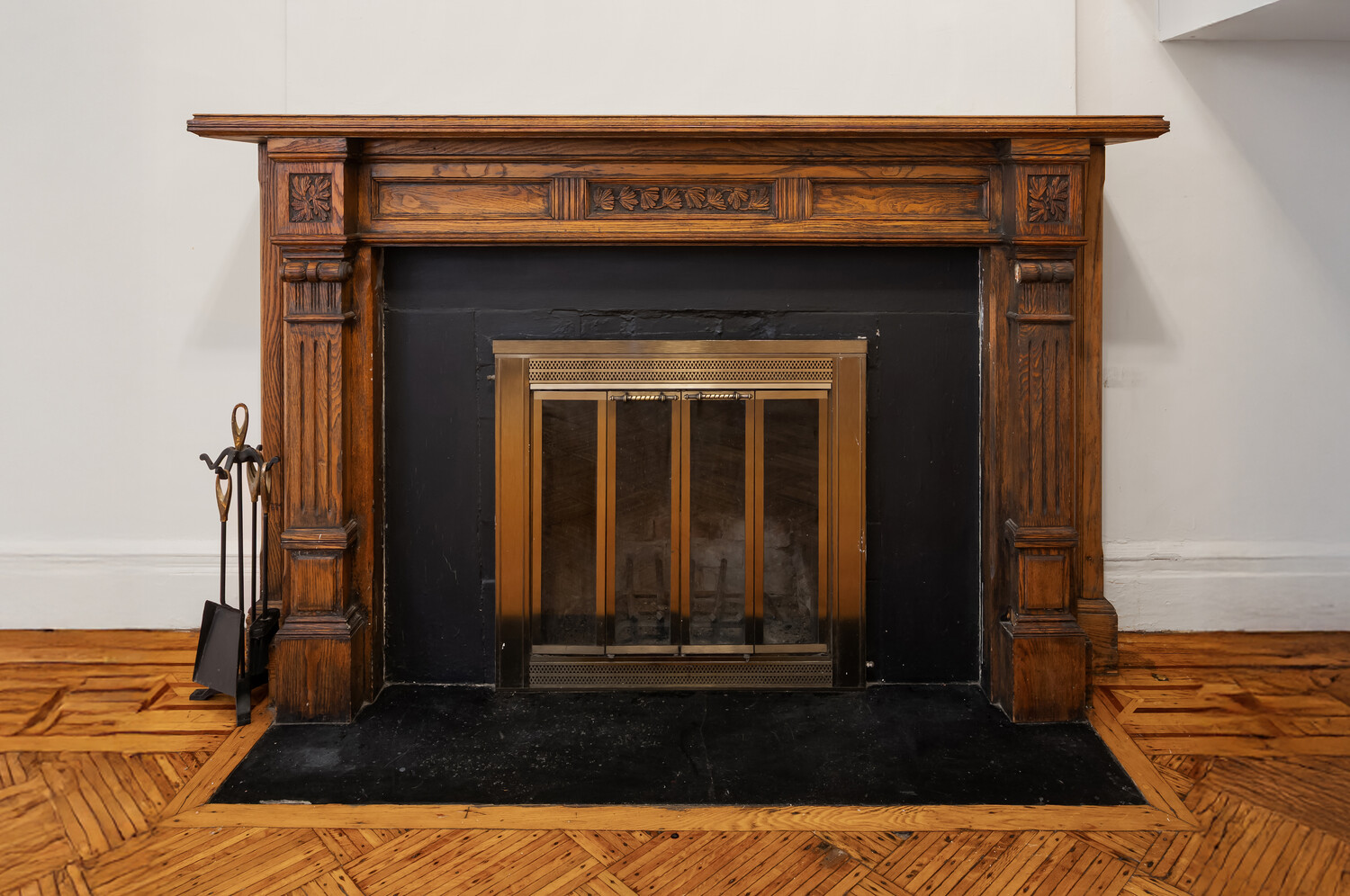 132 W 73RD Street