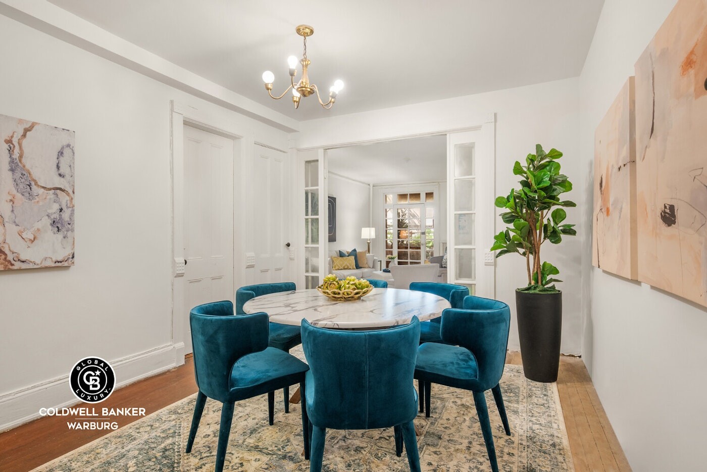132 W 73RD Street