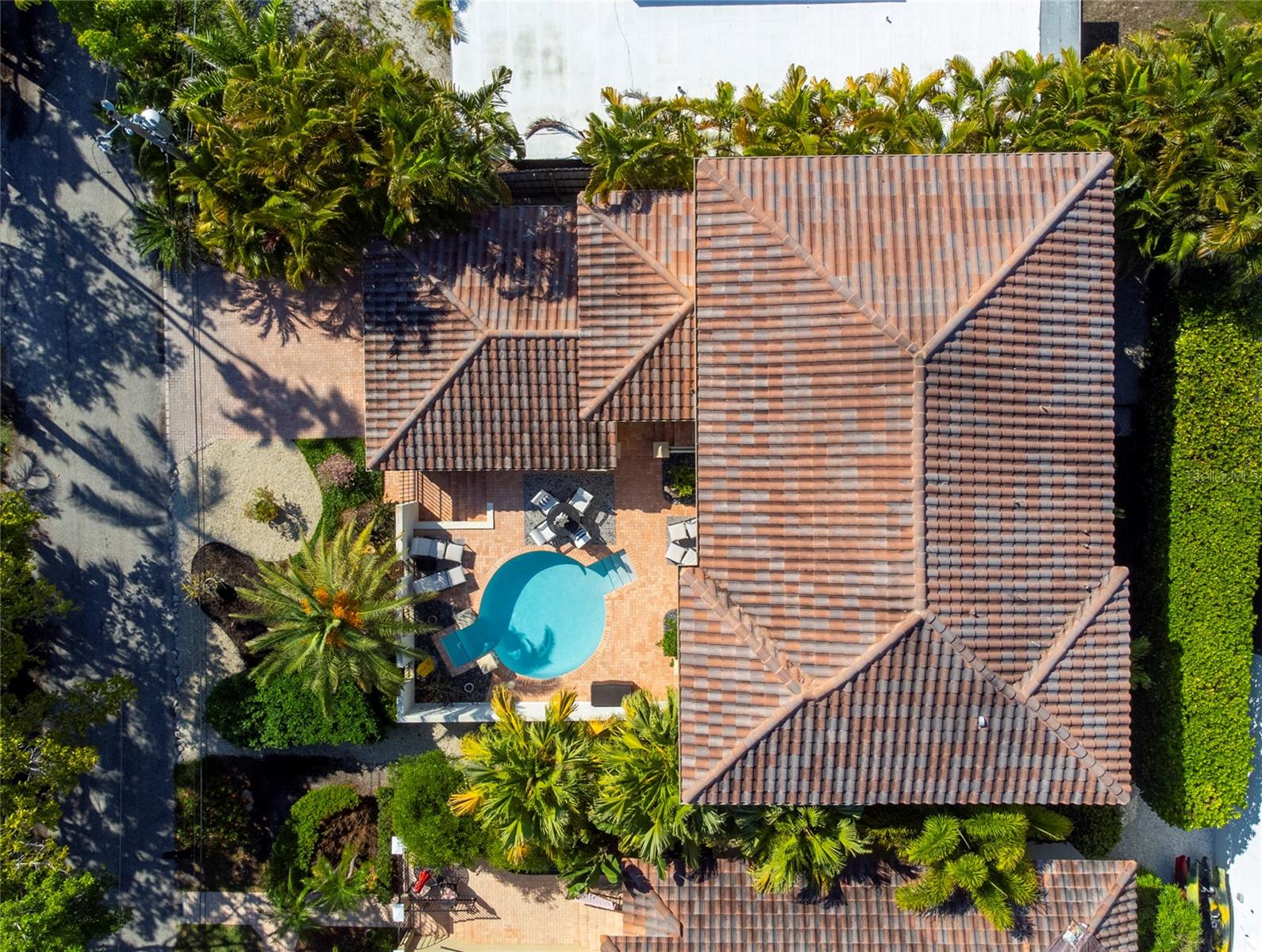 4108 ROBERTS POINT RD
