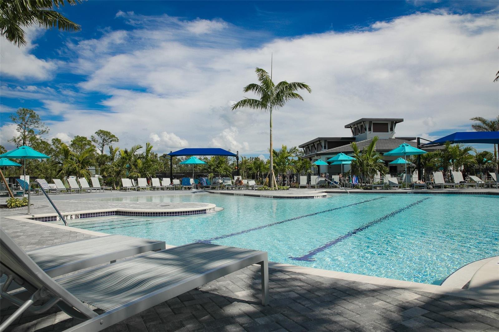 12240 WELLEN GOLF ST #301