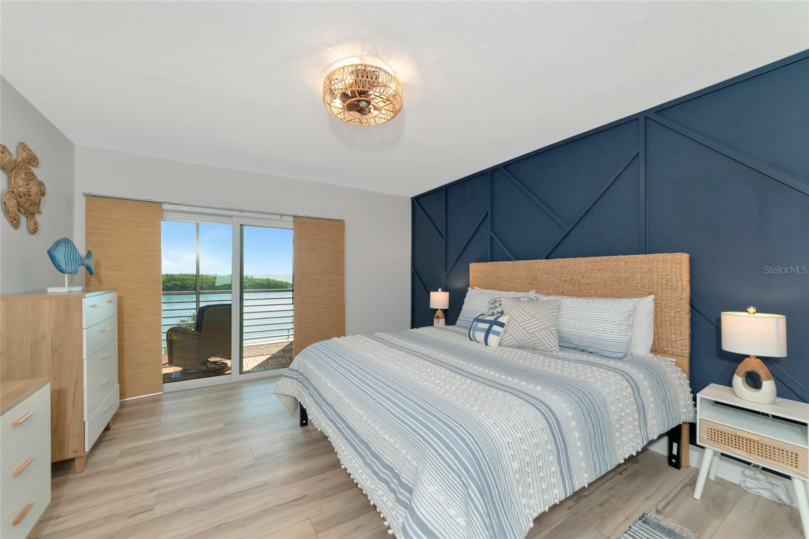 605 SUTTON PL #401-A