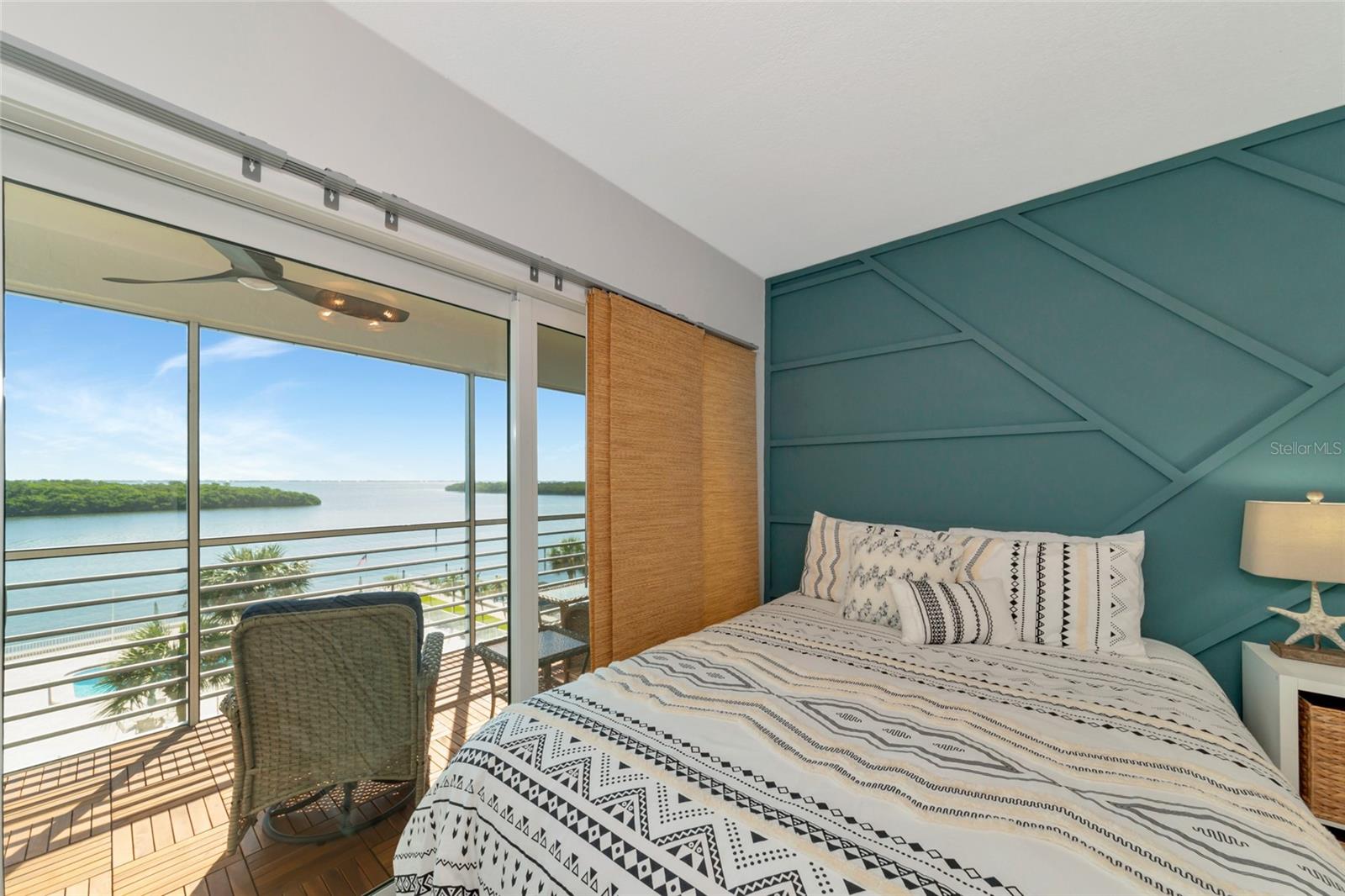 605 SUTTON PL #401-A