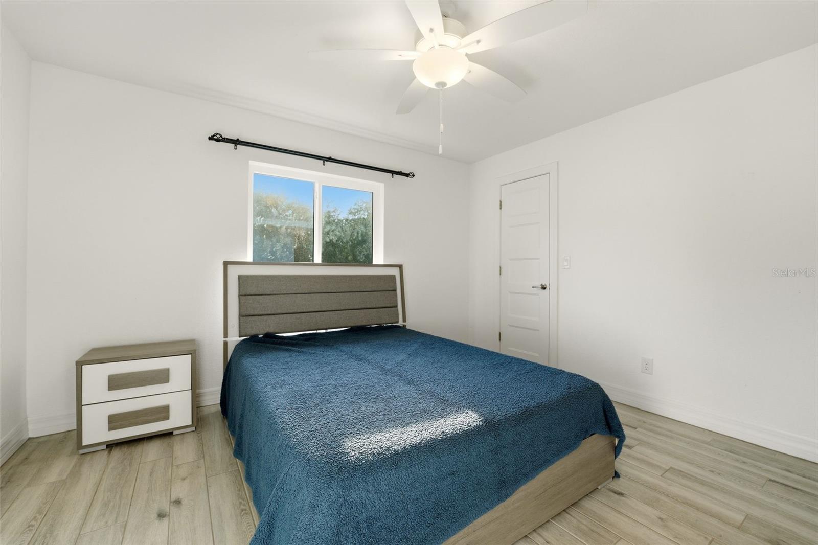 13510 PETERSBURG AVE