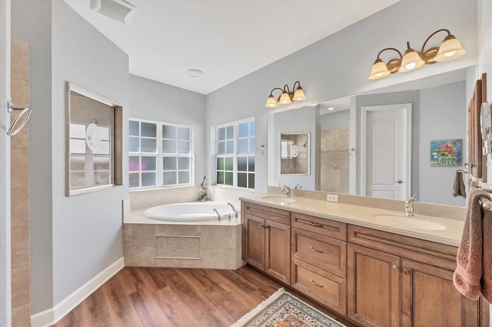 4360 CORSO VENETIA BLVD