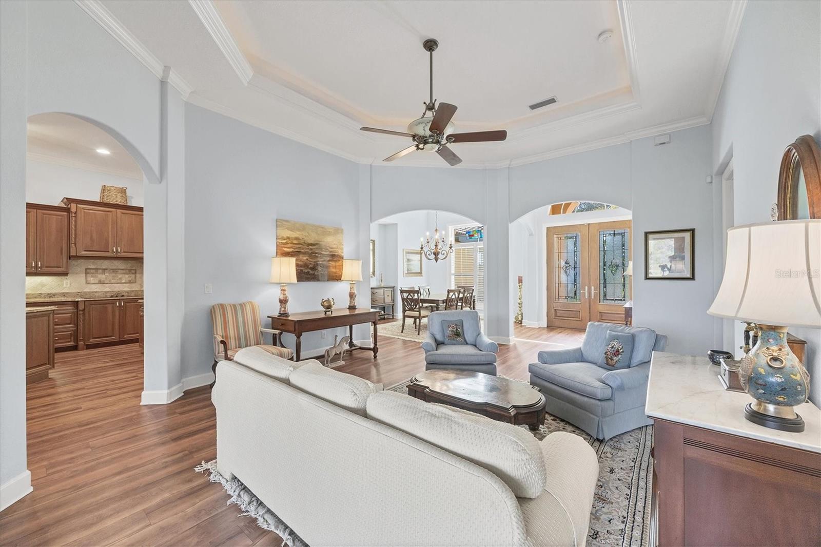 4360 CORSO VENETIA BLVD