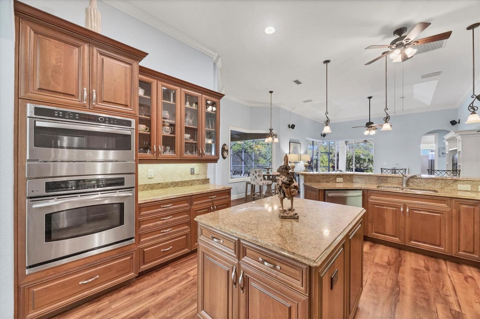 4360 CORSO VENETIA BLVD