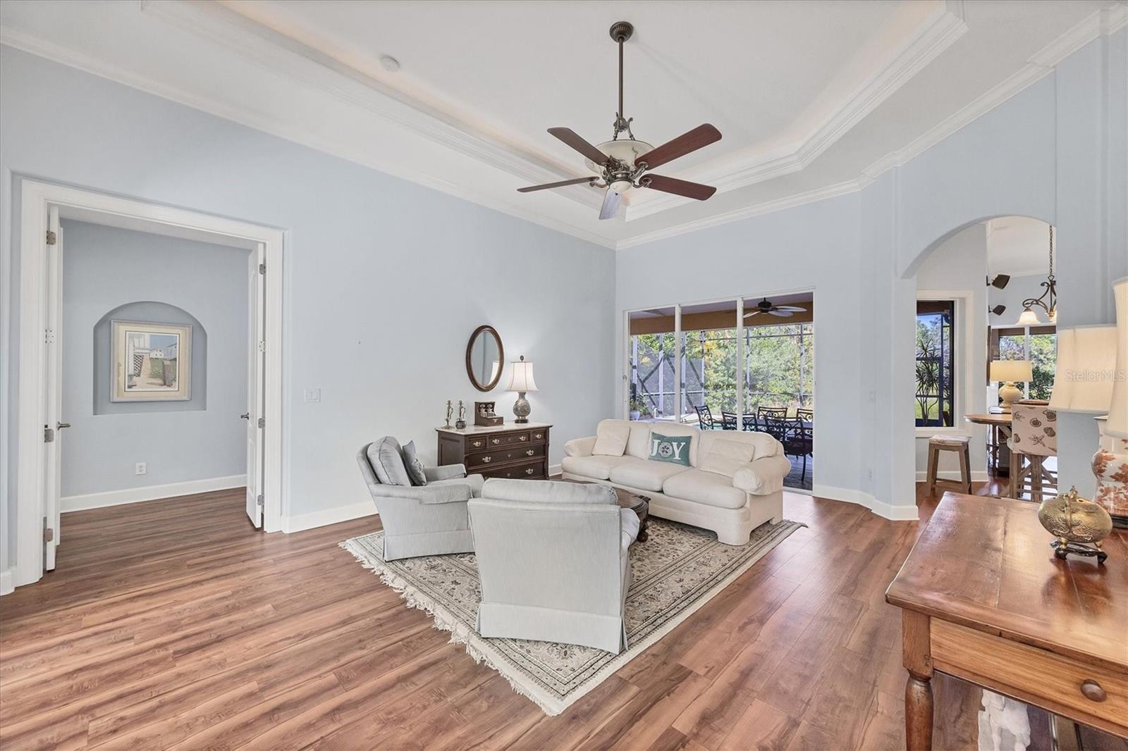 4360 CORSO VENETIA BLVD