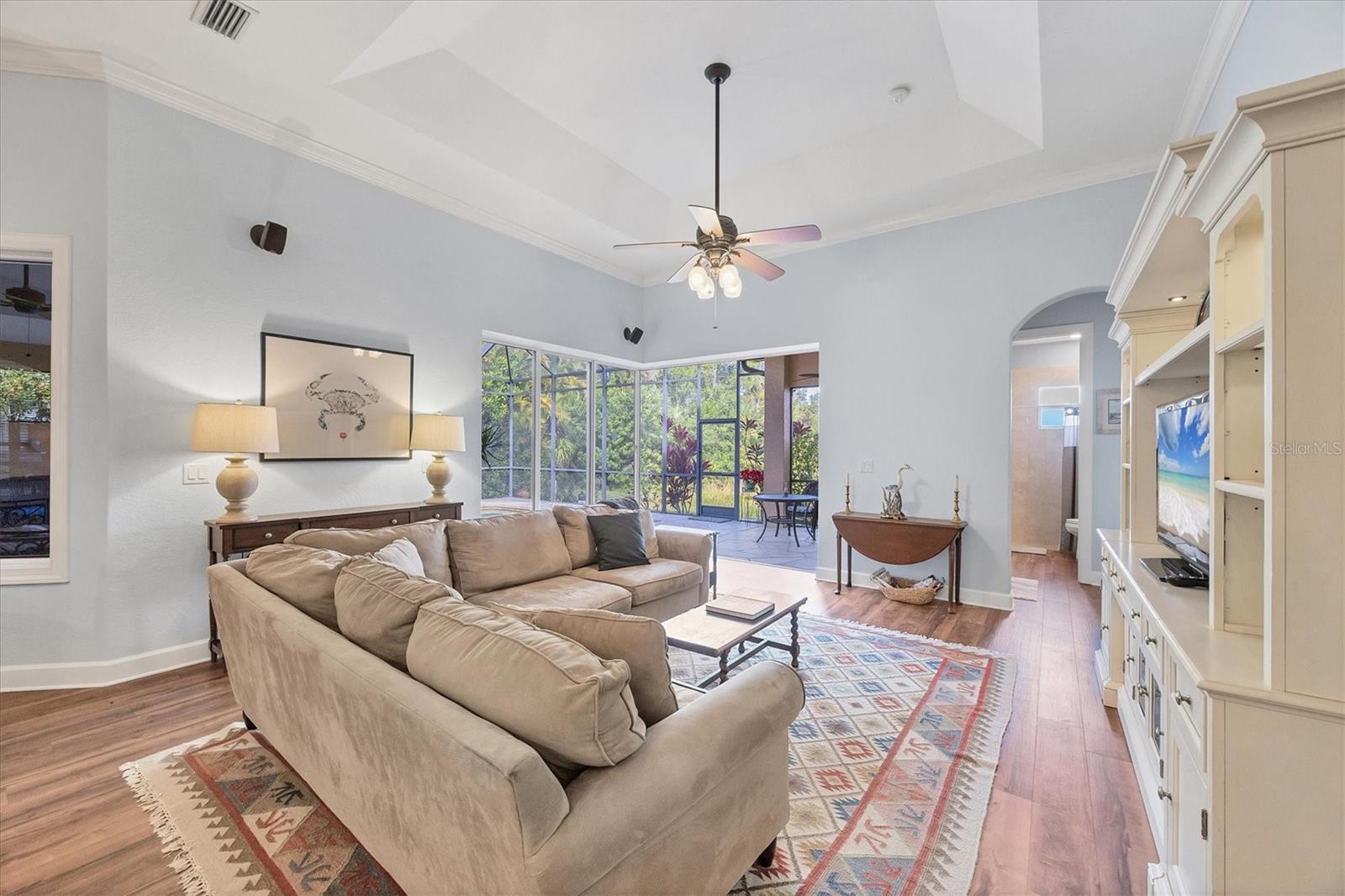 4360 CORSO VENETIA BLVD