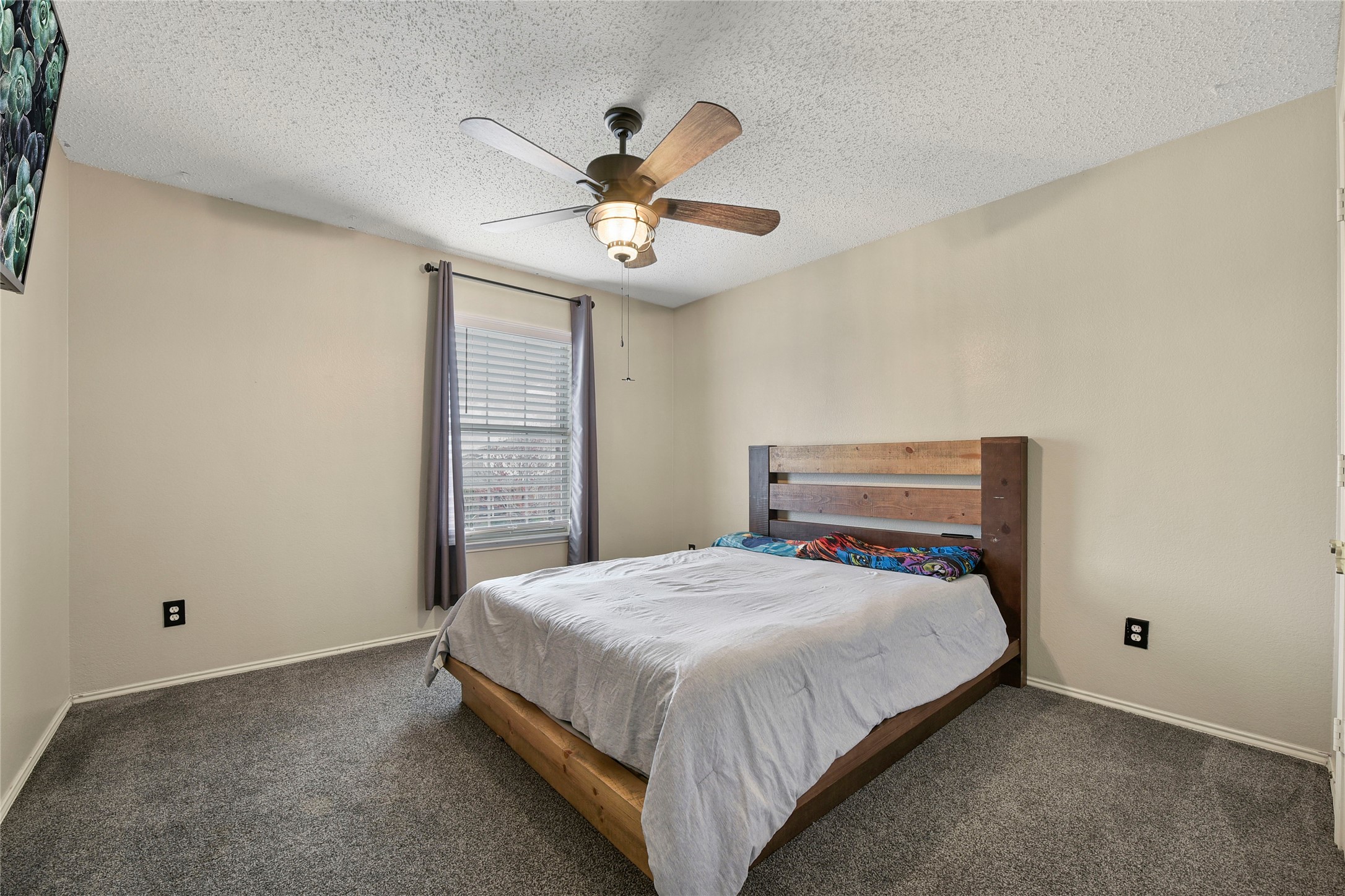 3909 Carlsbad Way
