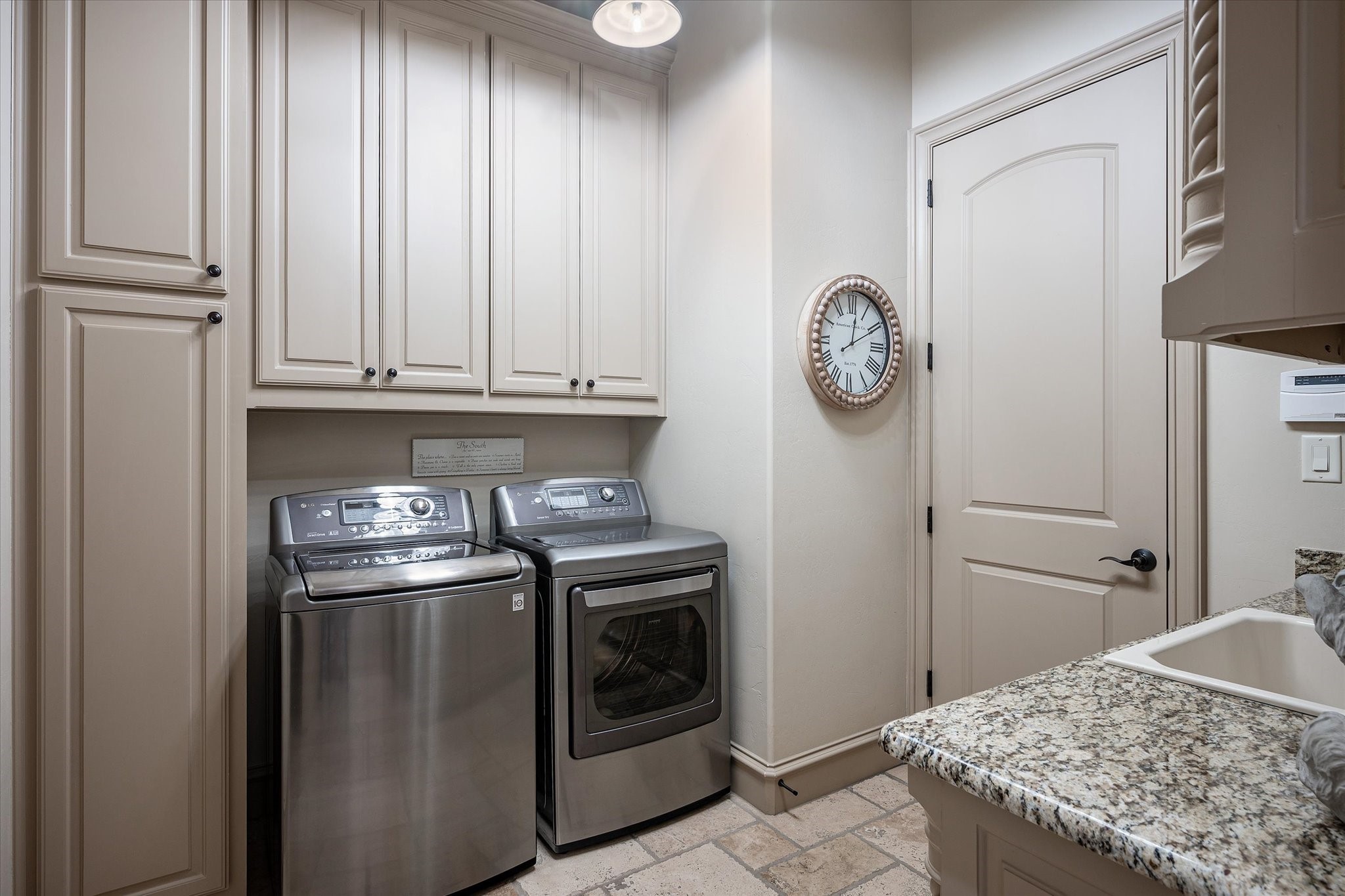 1641 Fountain Pass Drive