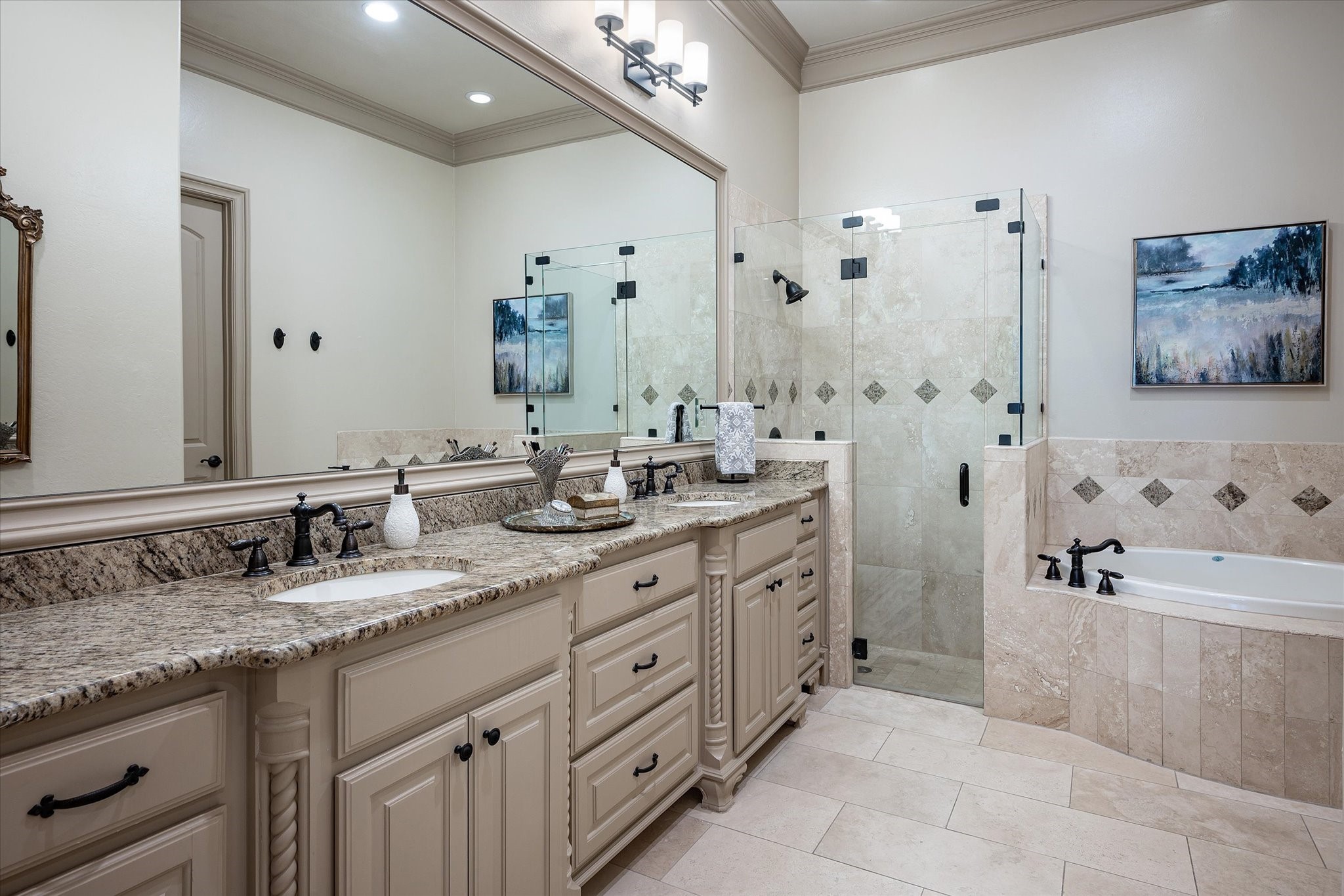 1641 Fountain Pass Drive