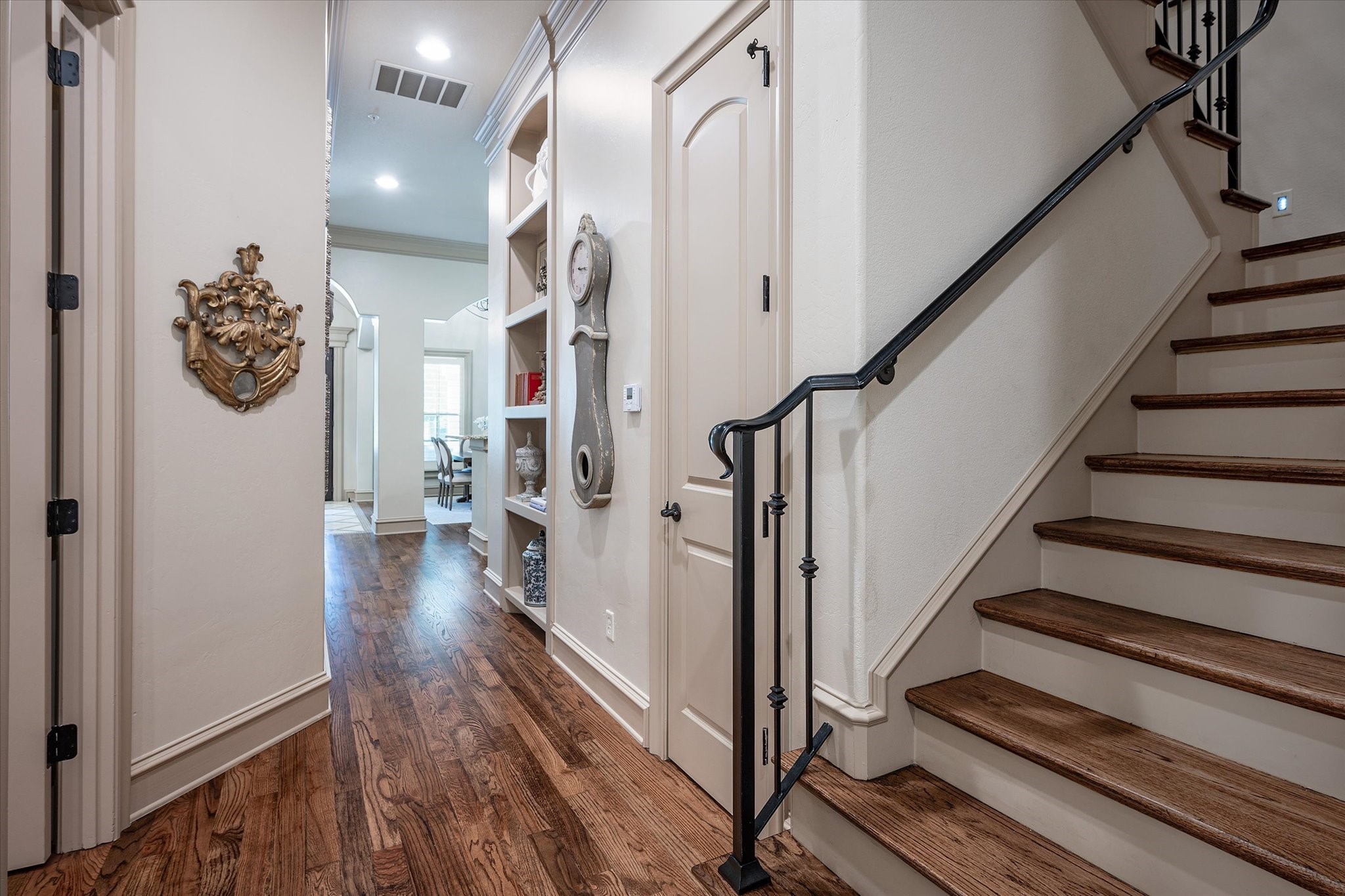 1641 Fountain Pass Drive