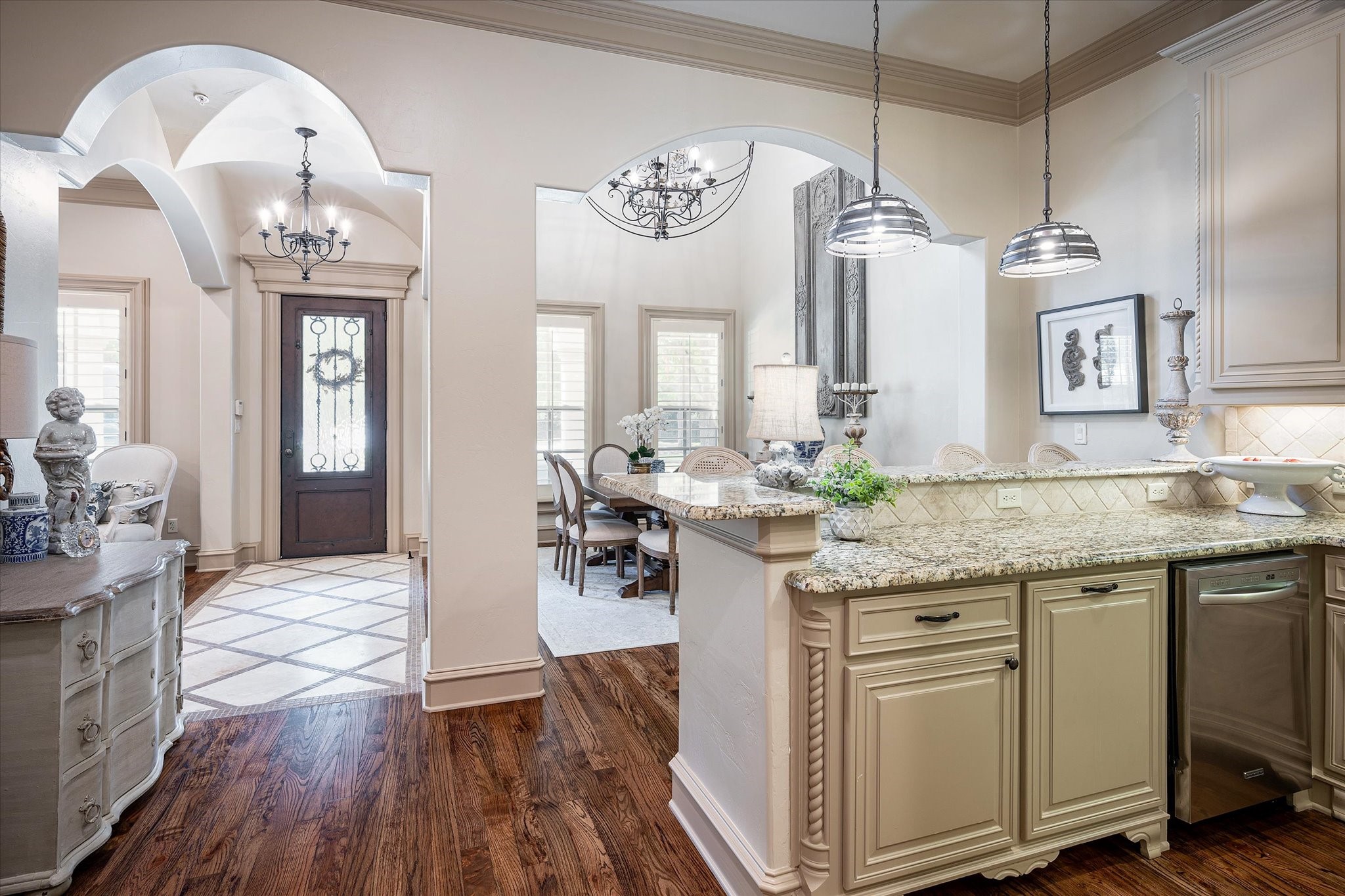 1641 Fountain Pass Drive