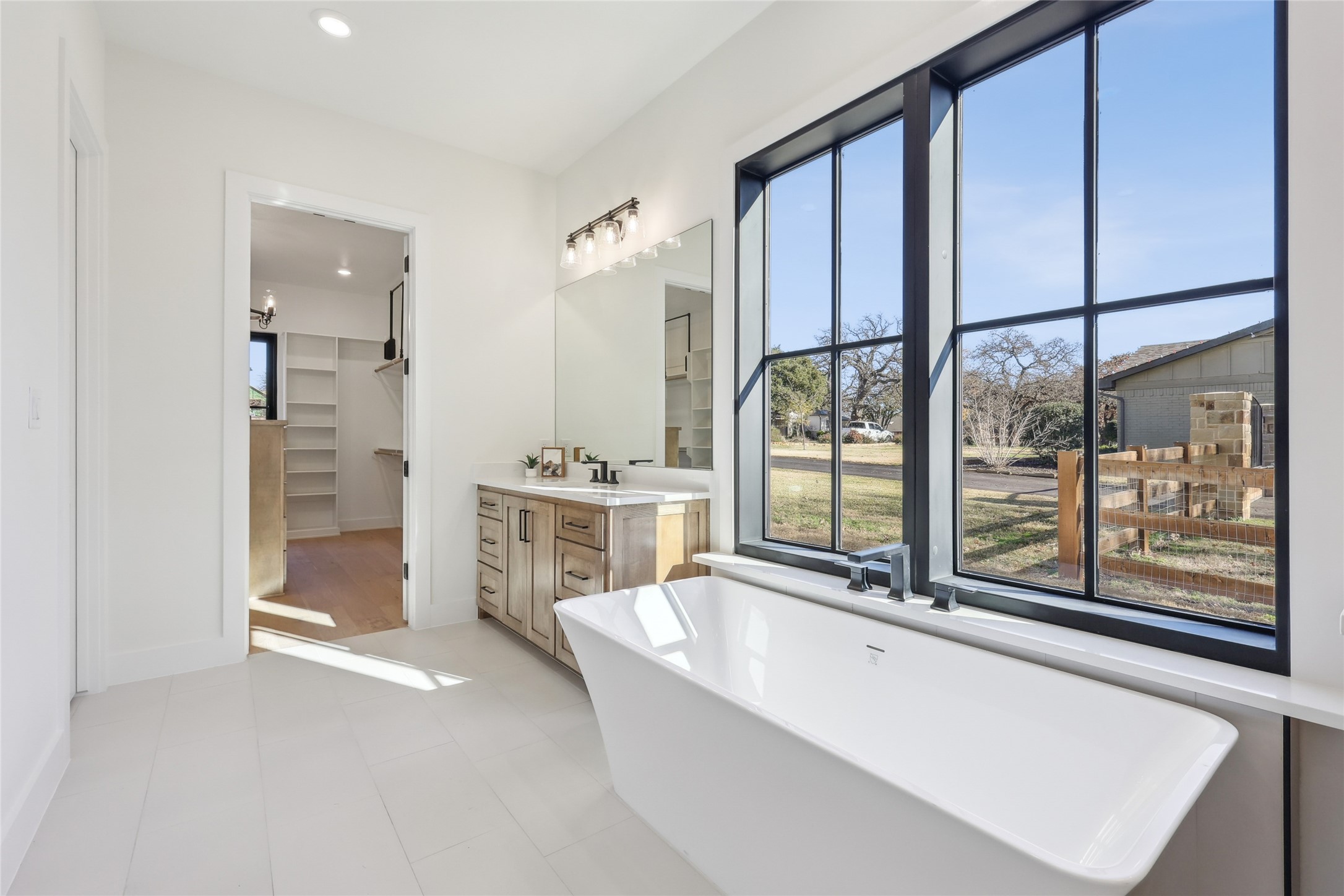 213 Oak Crest Hill Drive
