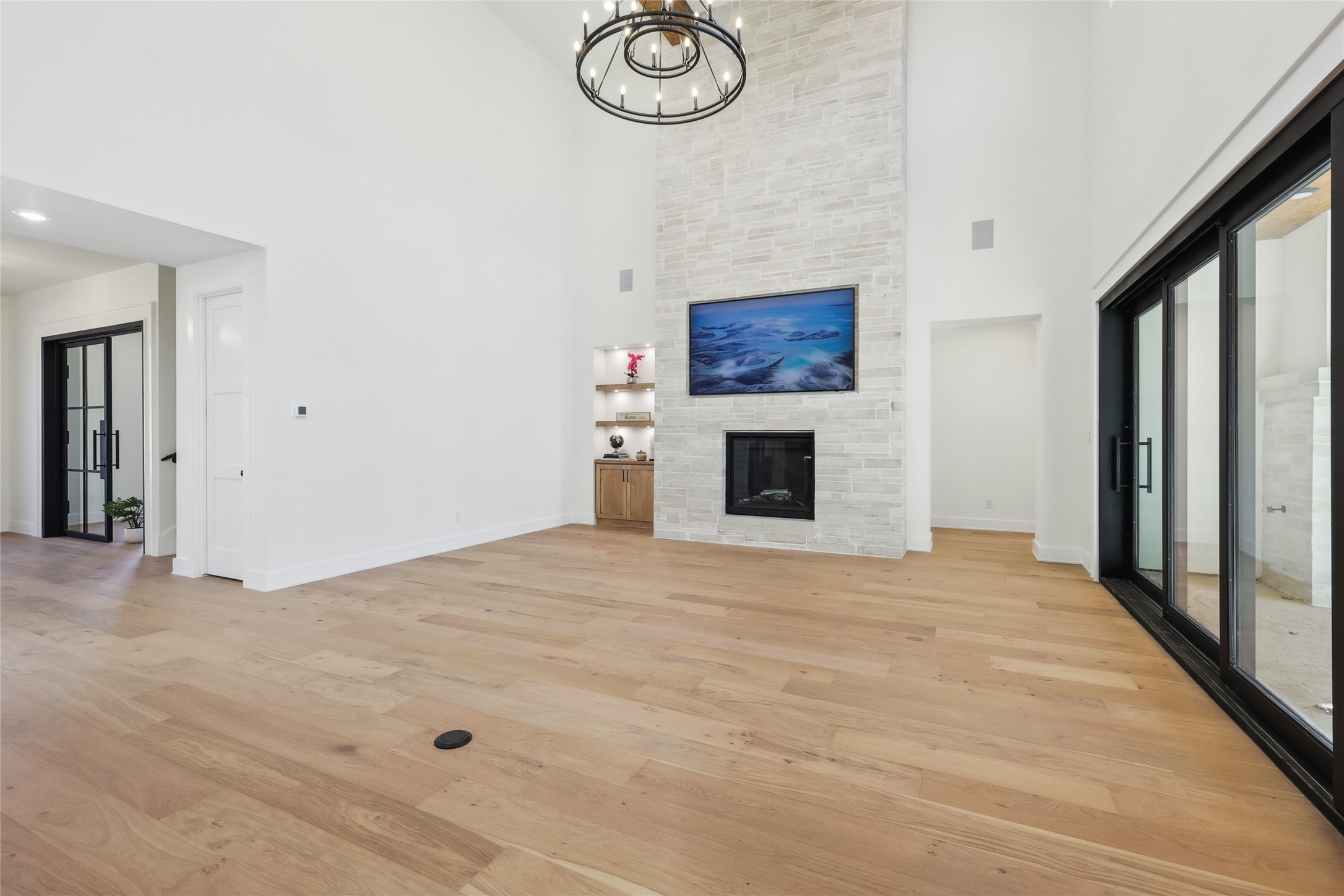 213 Oak Crest Hill Drive