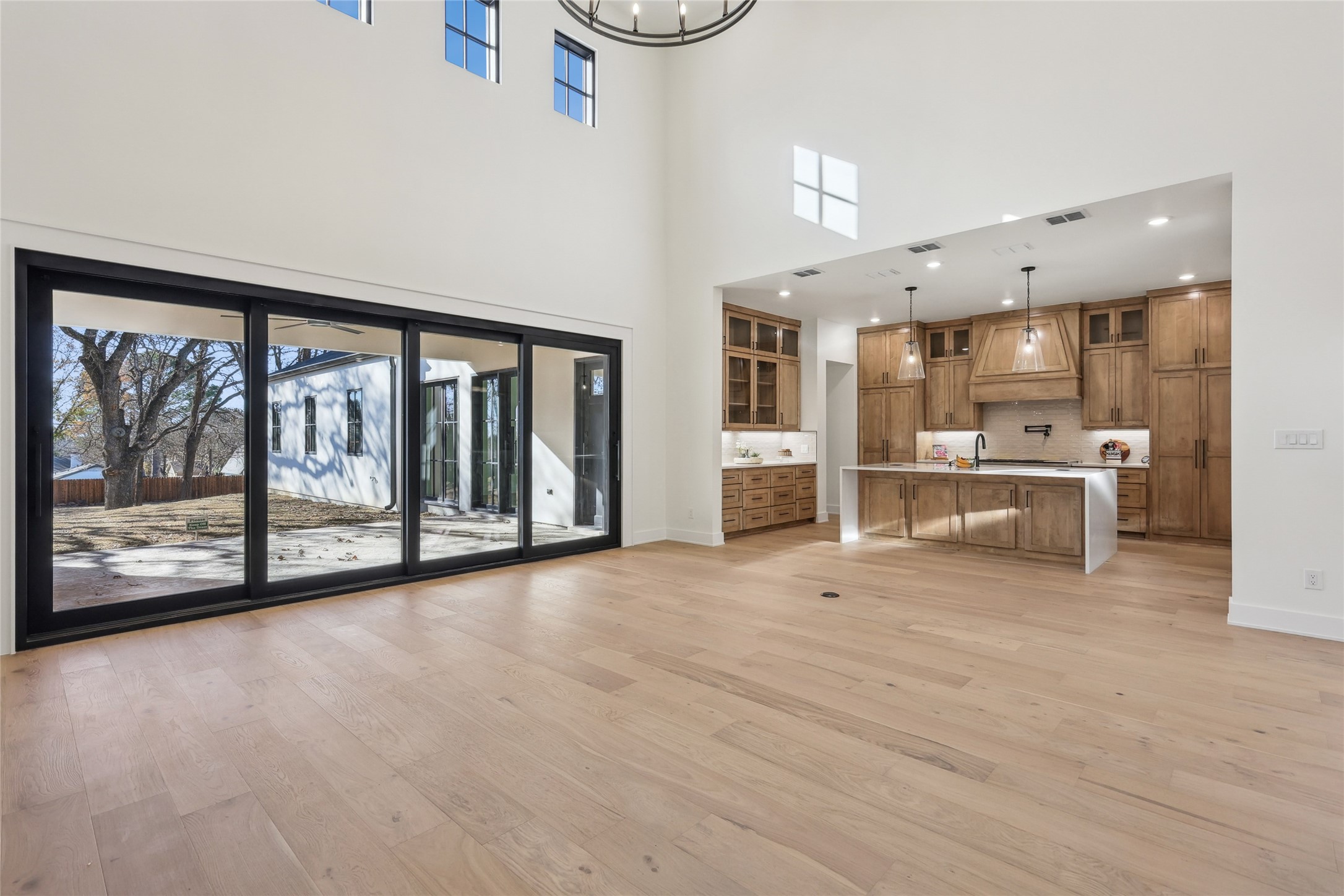 213 Oak Crest Hill Drive