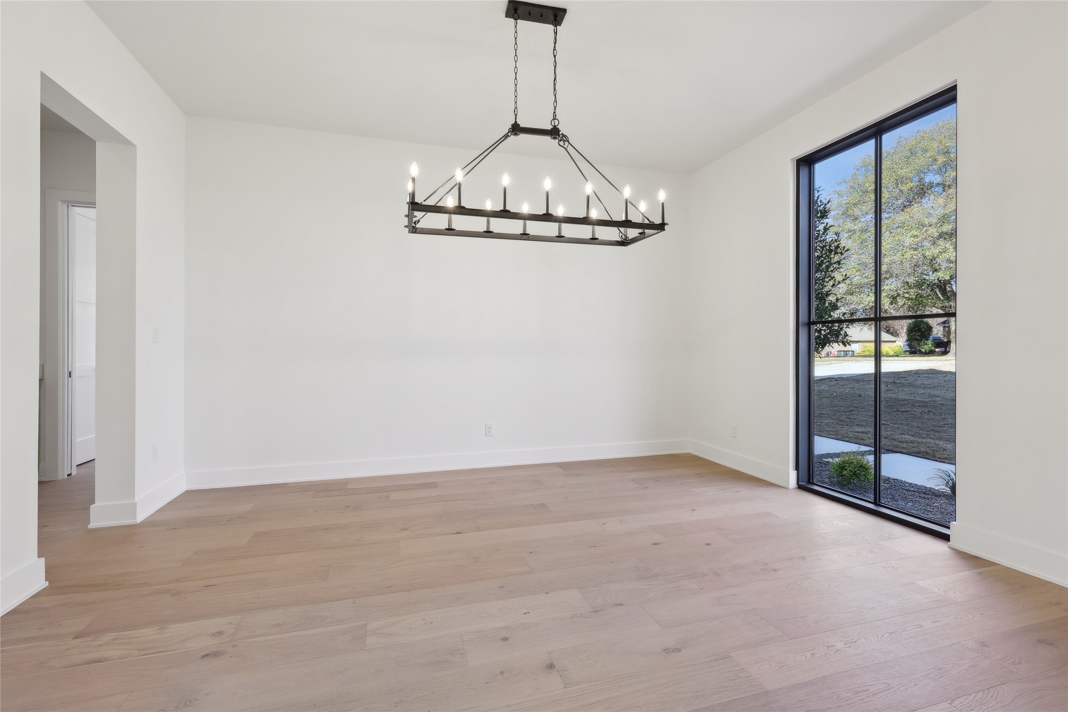 213 Oak Crest Hill Drive