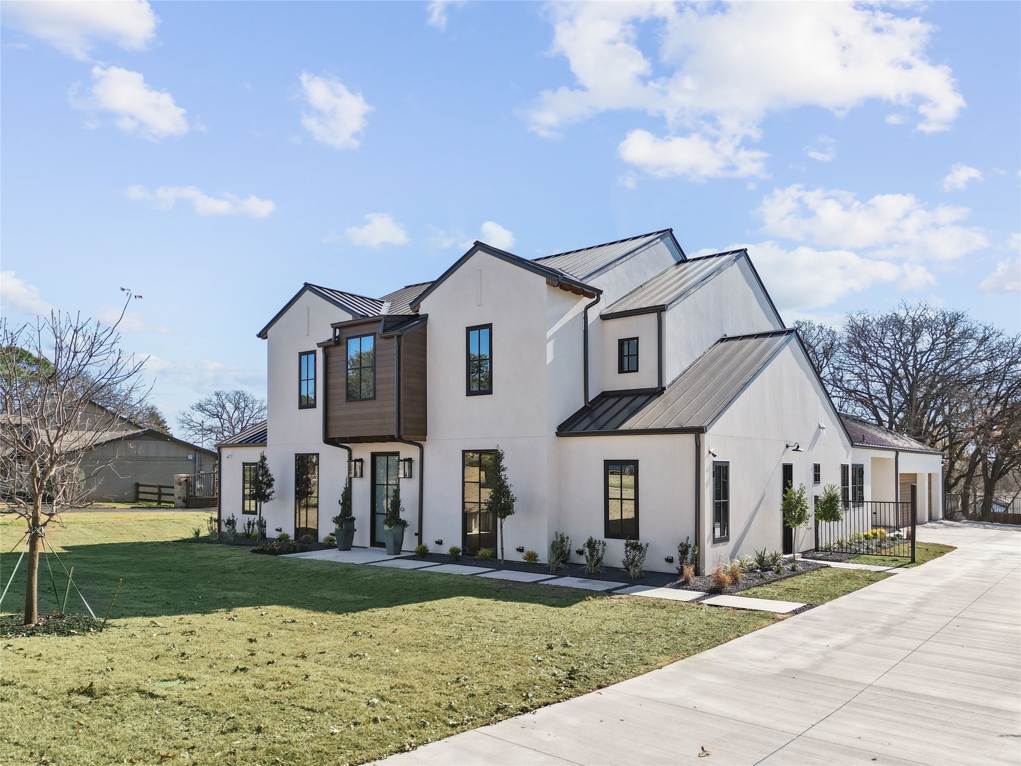 213 Oak Crest Hill Drive