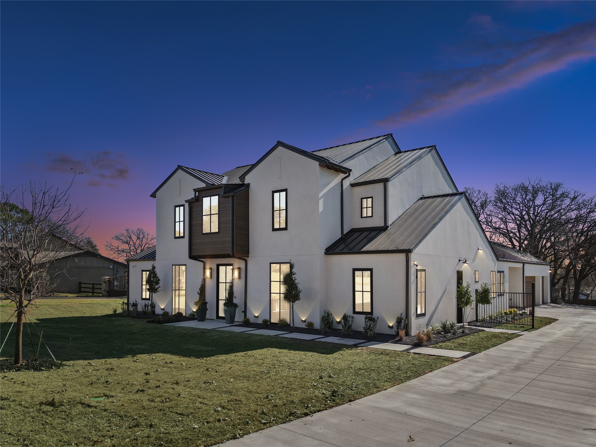 213 Oak Crest Hill Drive