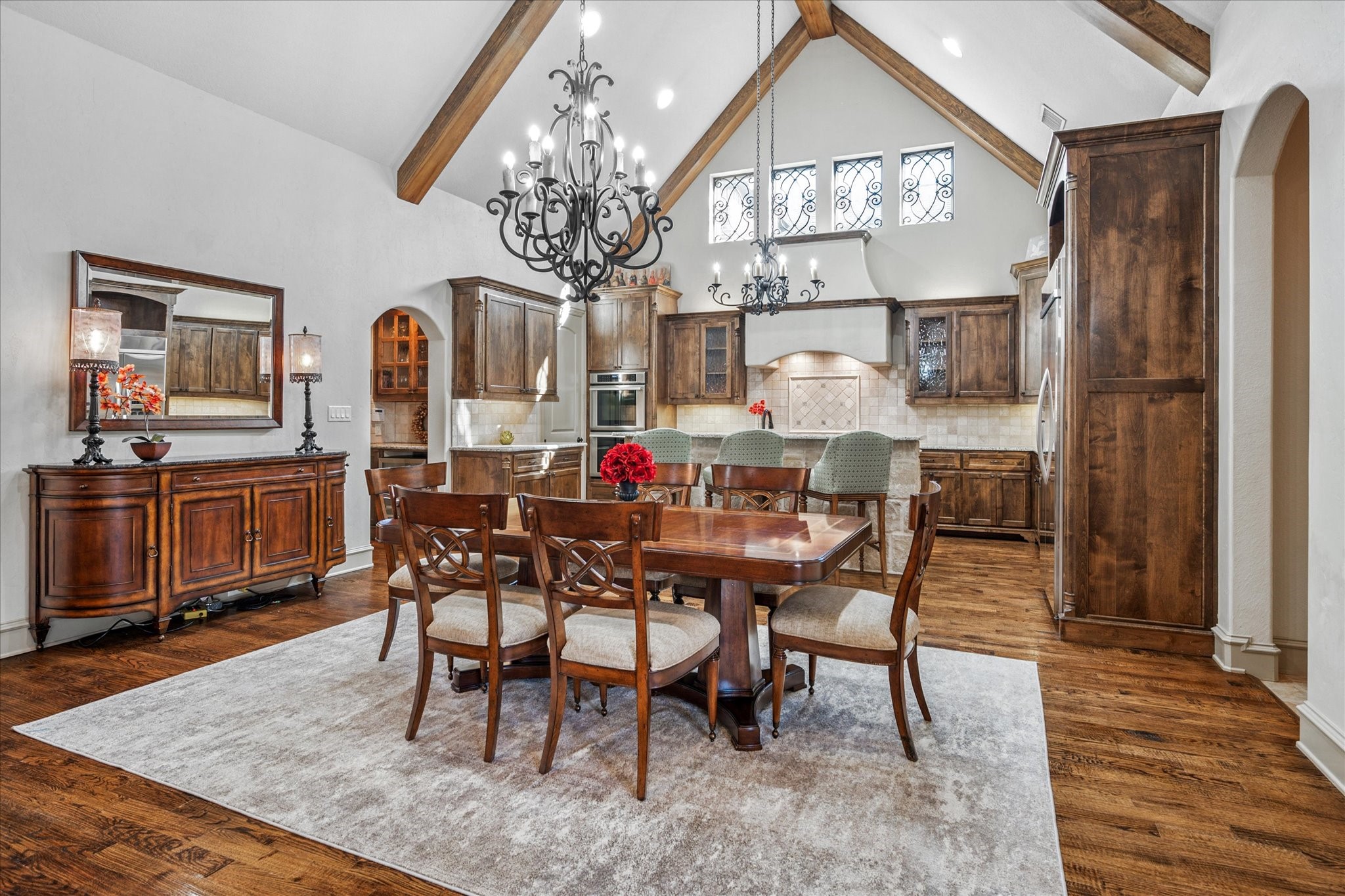 6120 Rock Dove Circle