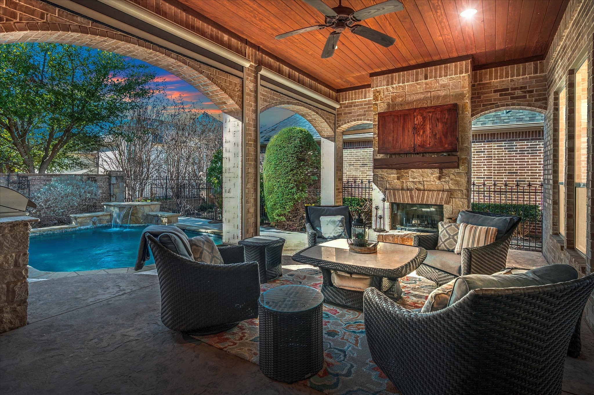 6120 Rock Dove Circle