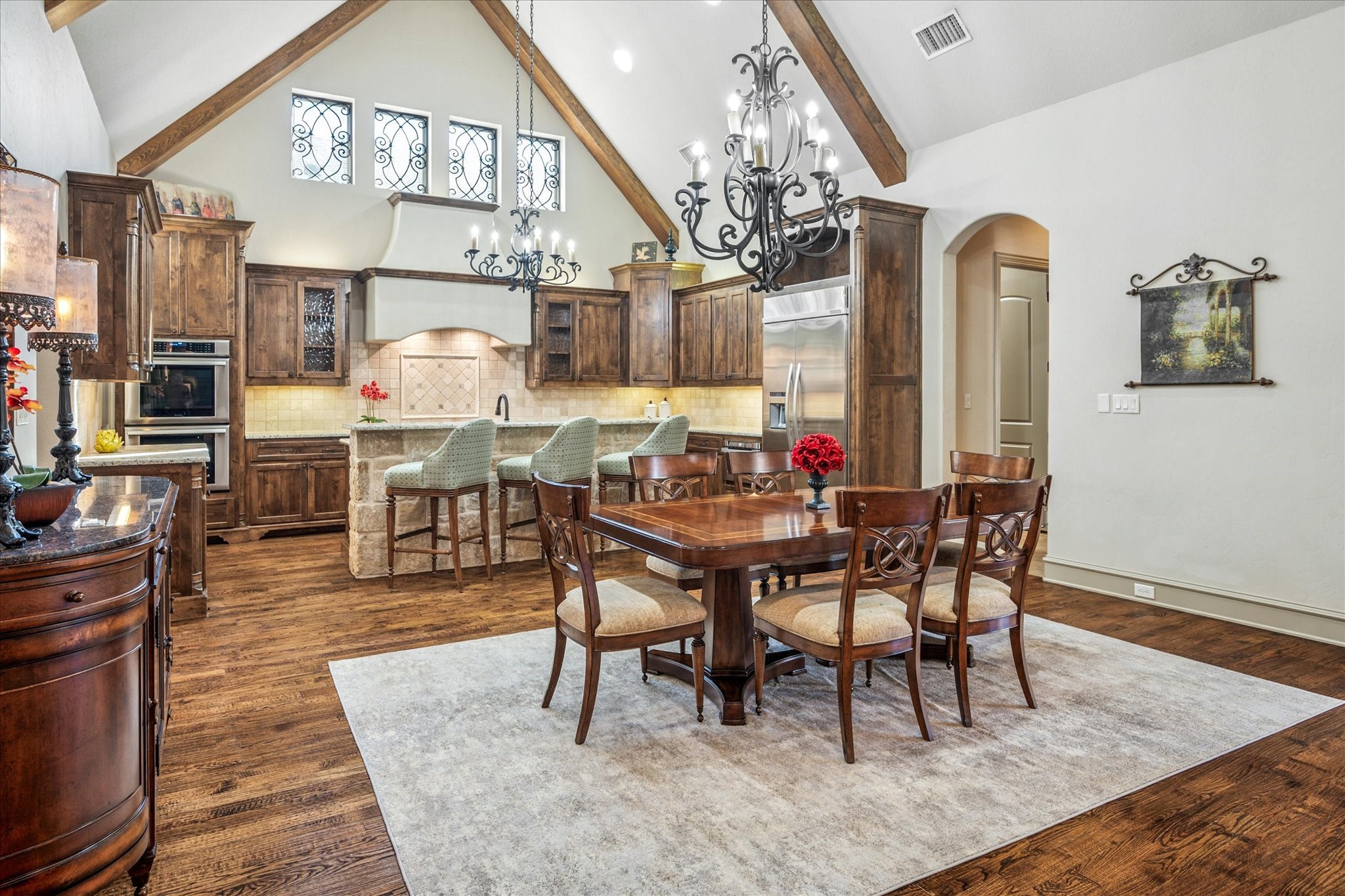 6120 Rock Dove Circle