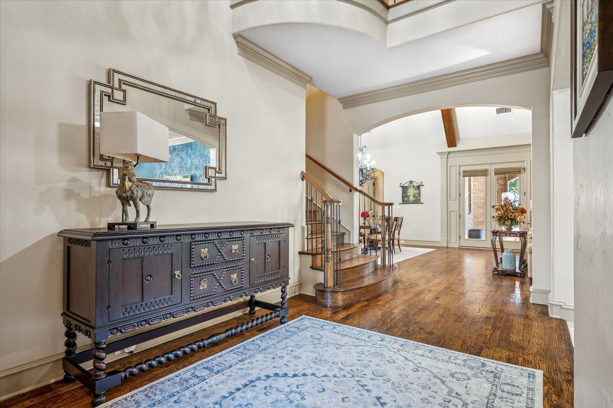 6120 Rock Dove Circle