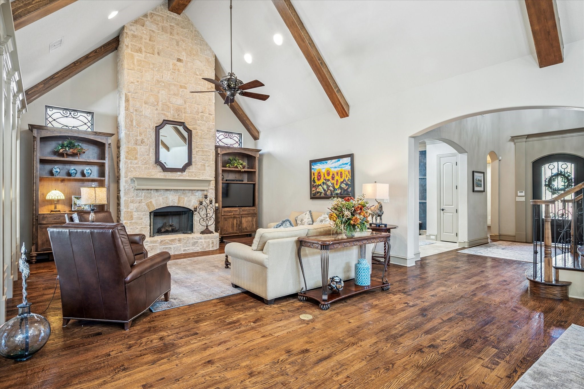 6120 Rock Dove Circle