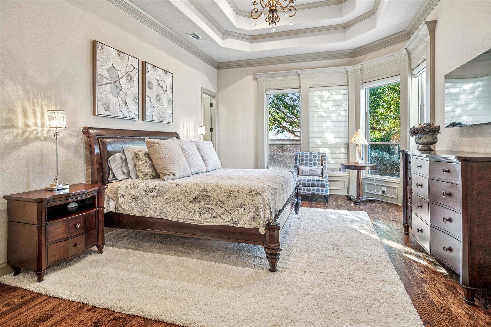 6120 Rock Dove Circle