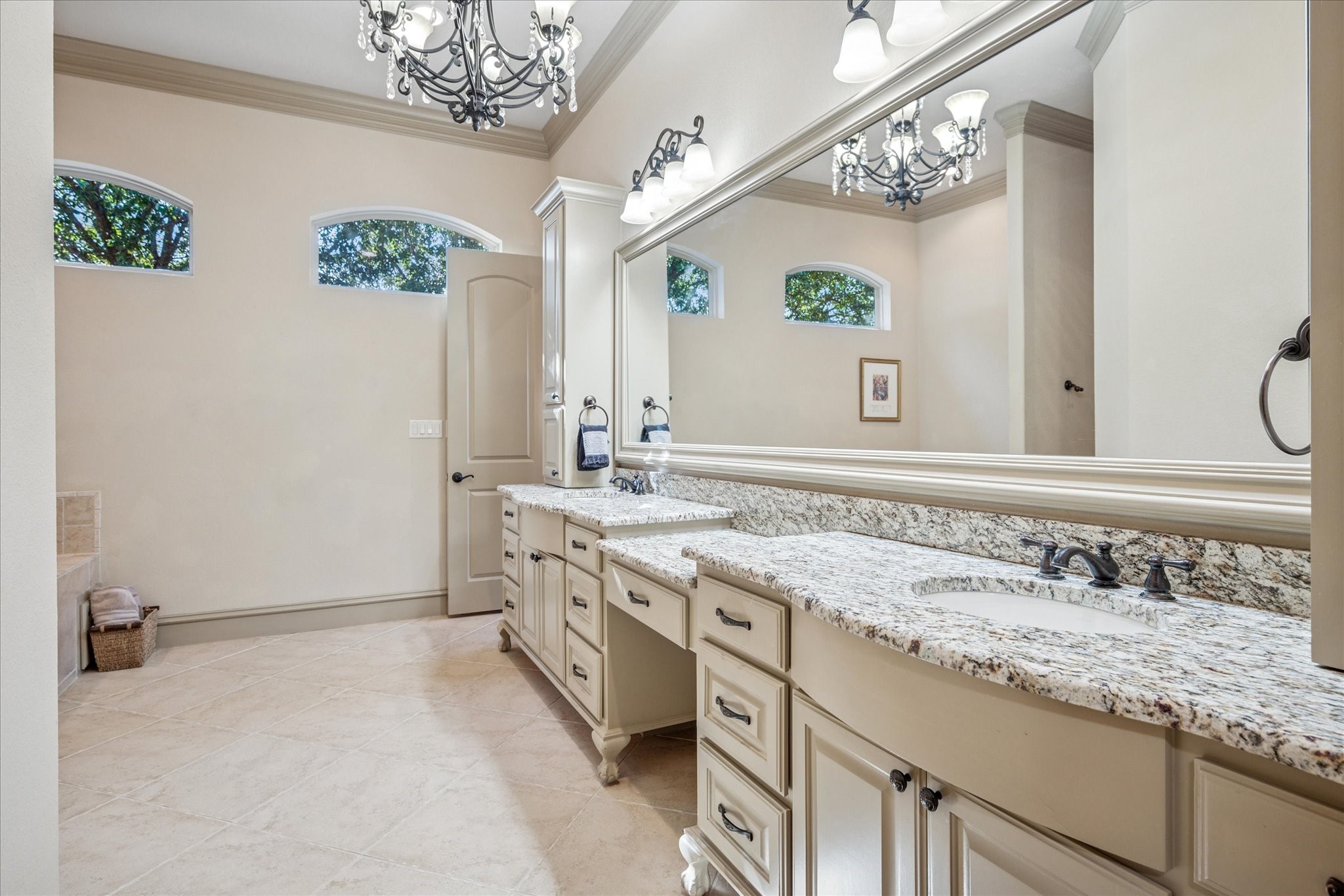 6120 Rock Dove Circle