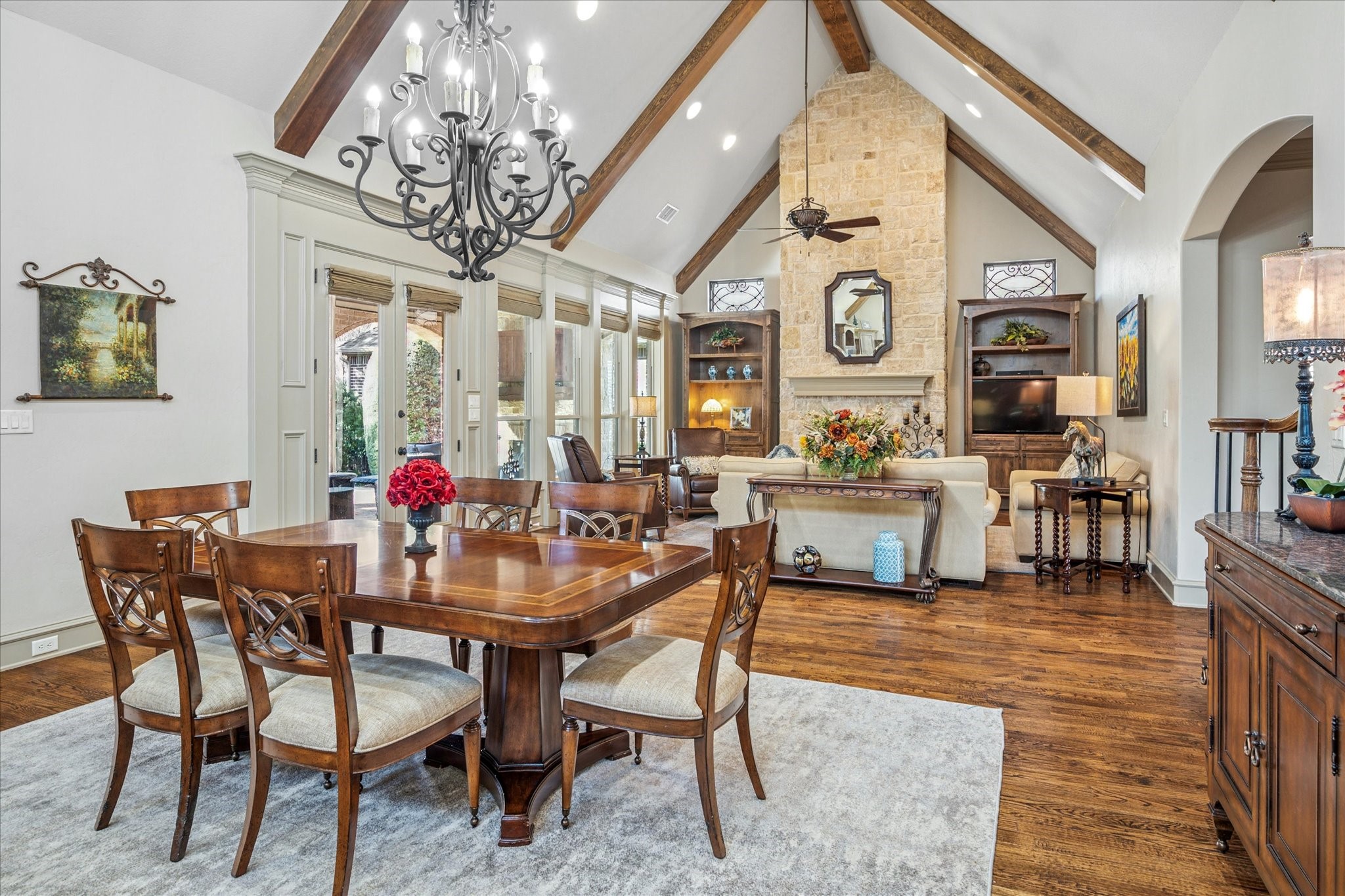 6120 Rock Dove Circle