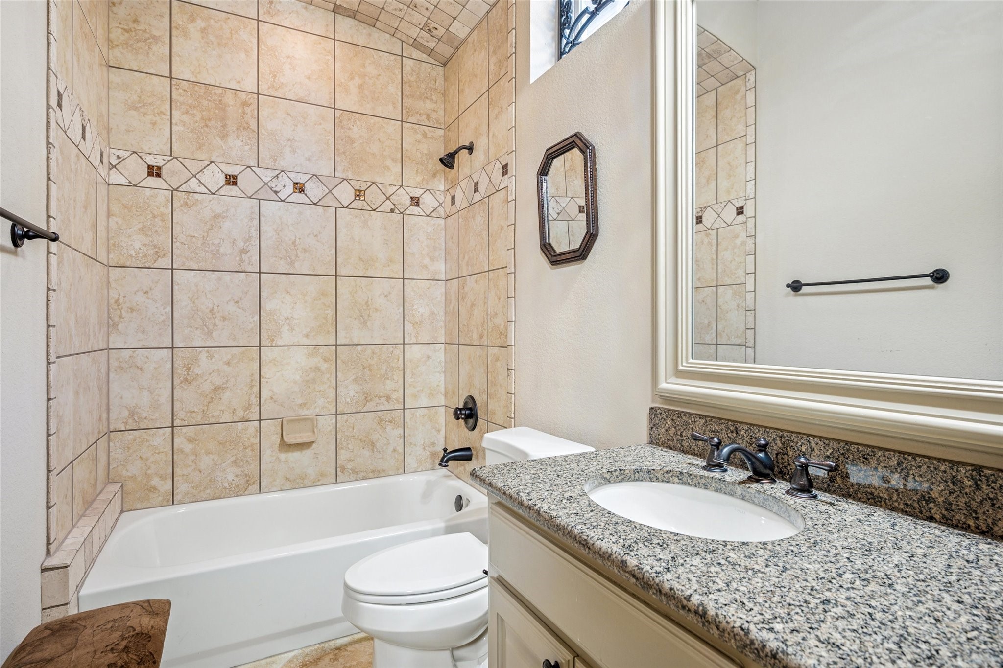 6120 Rock Dove Circle