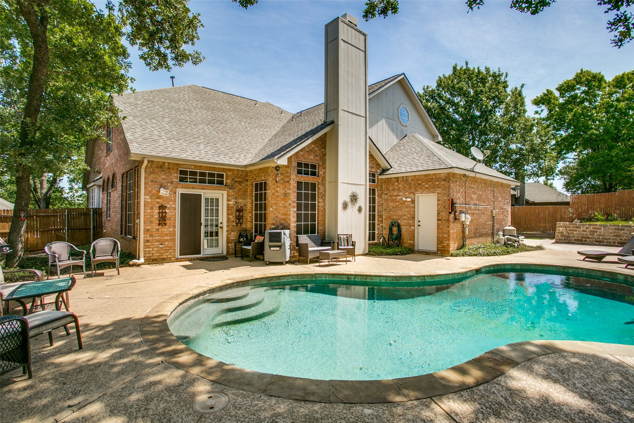 7604 Chestnut Drive