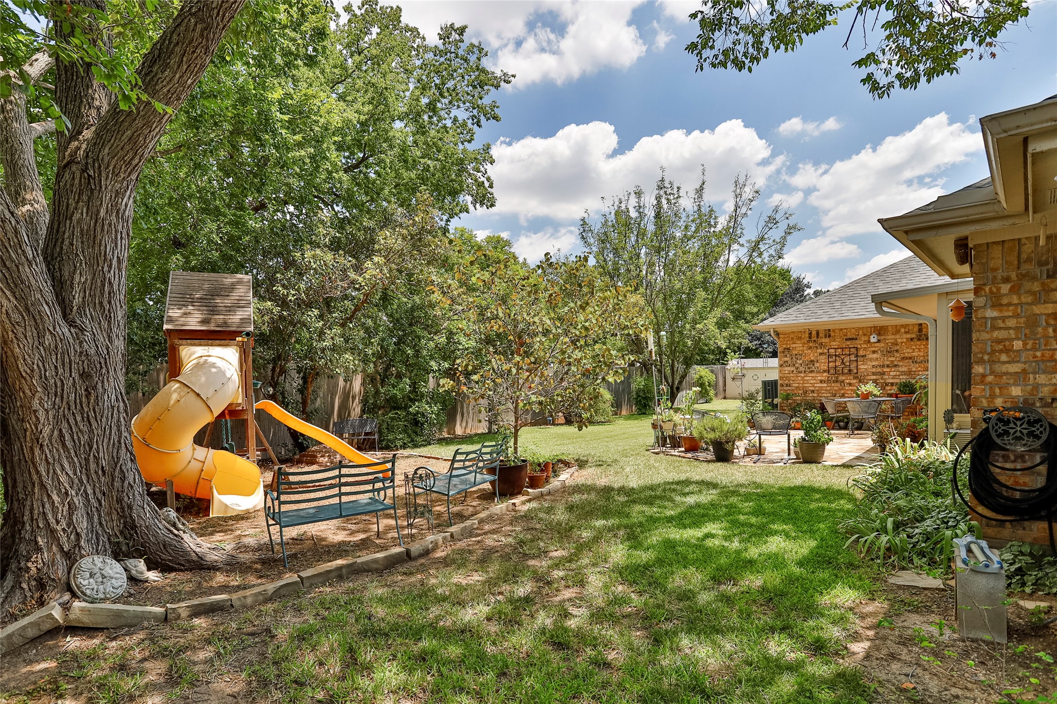 2912 Oak Ridge Drive