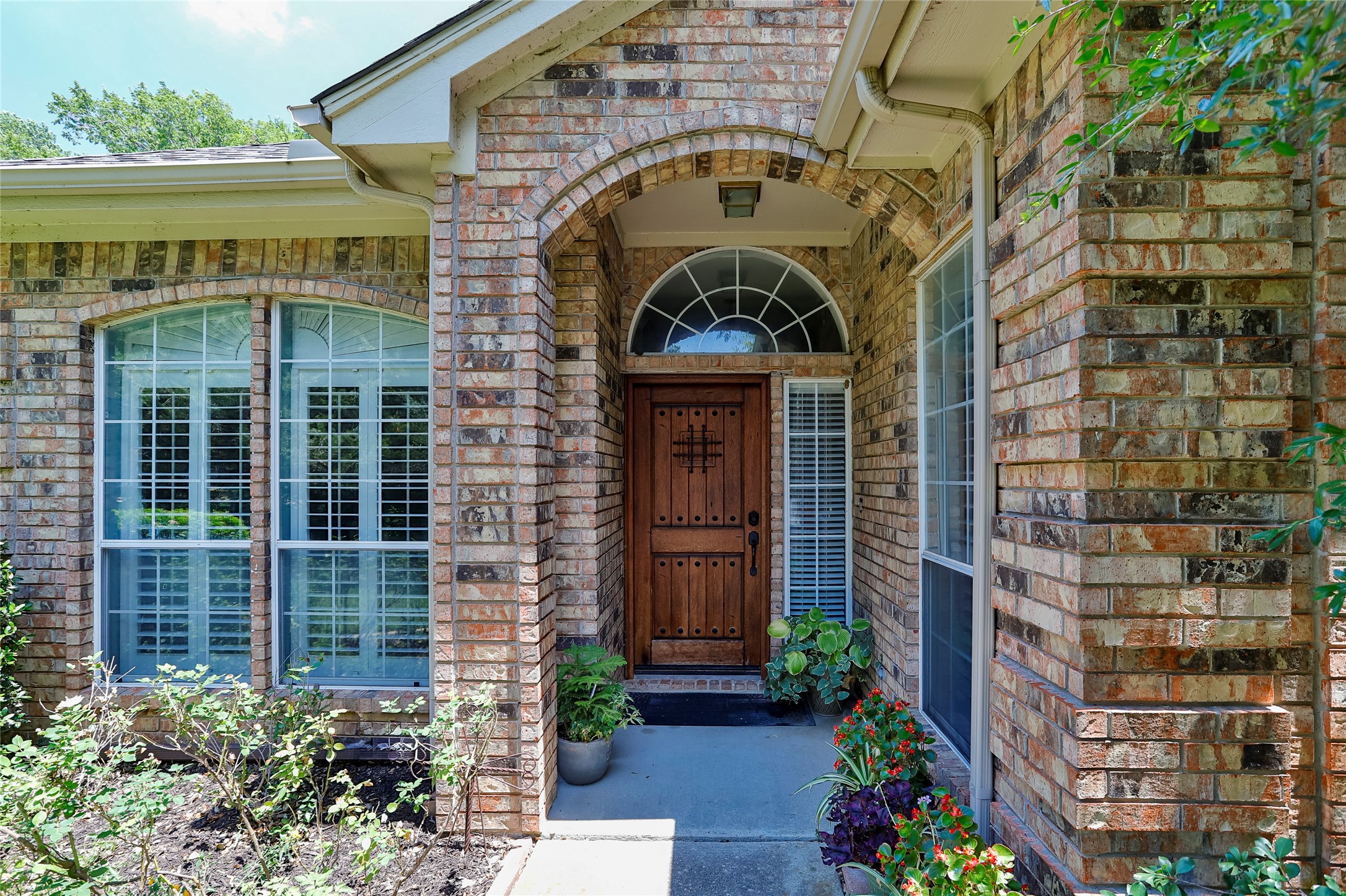2912 Oak Ridge Drive