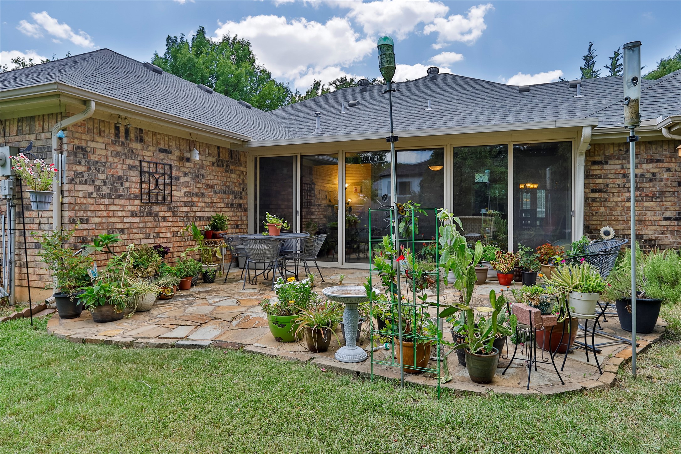 2912 Oak Ridge Drive