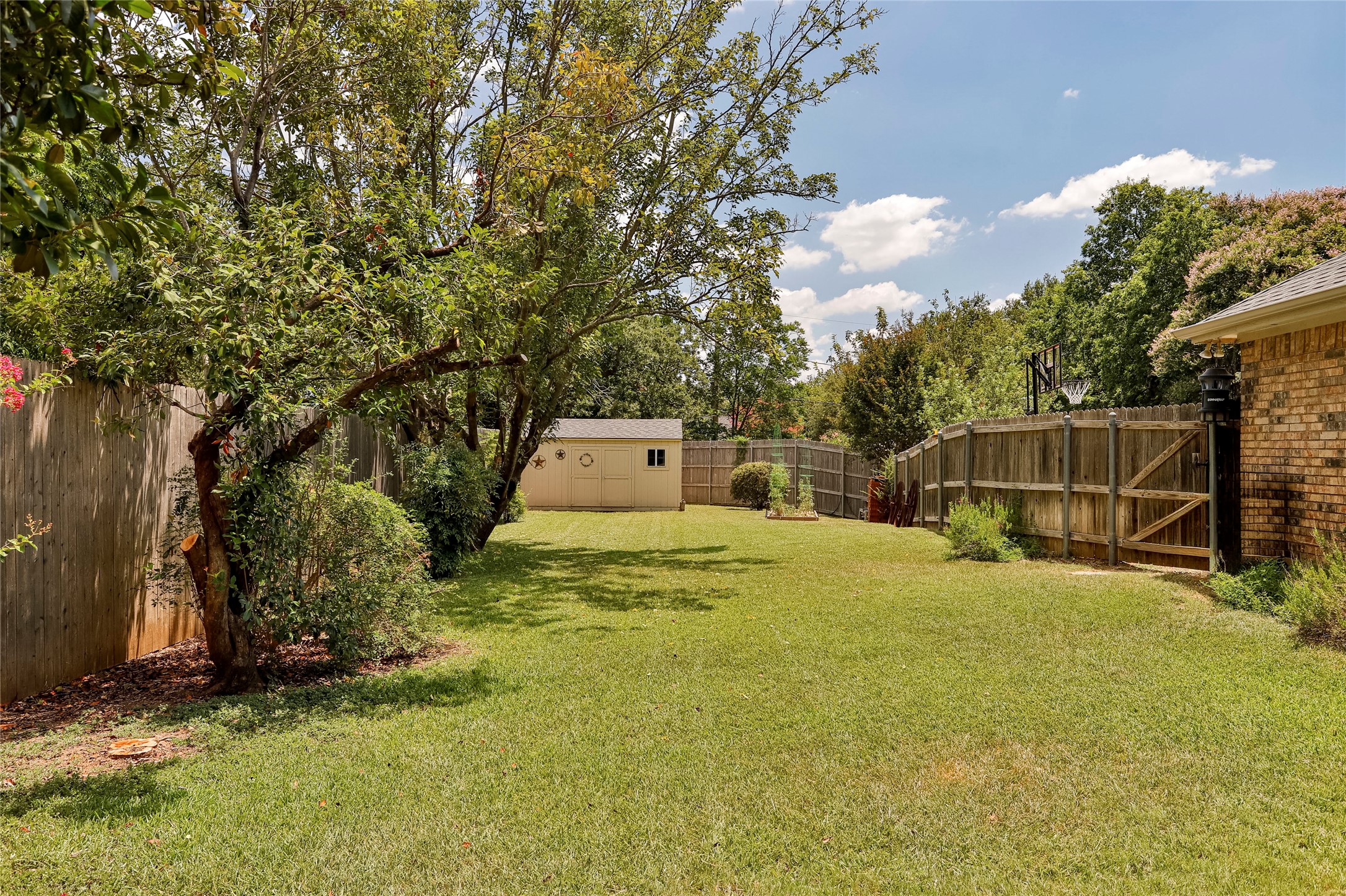 2912 Oak Ridge Drive