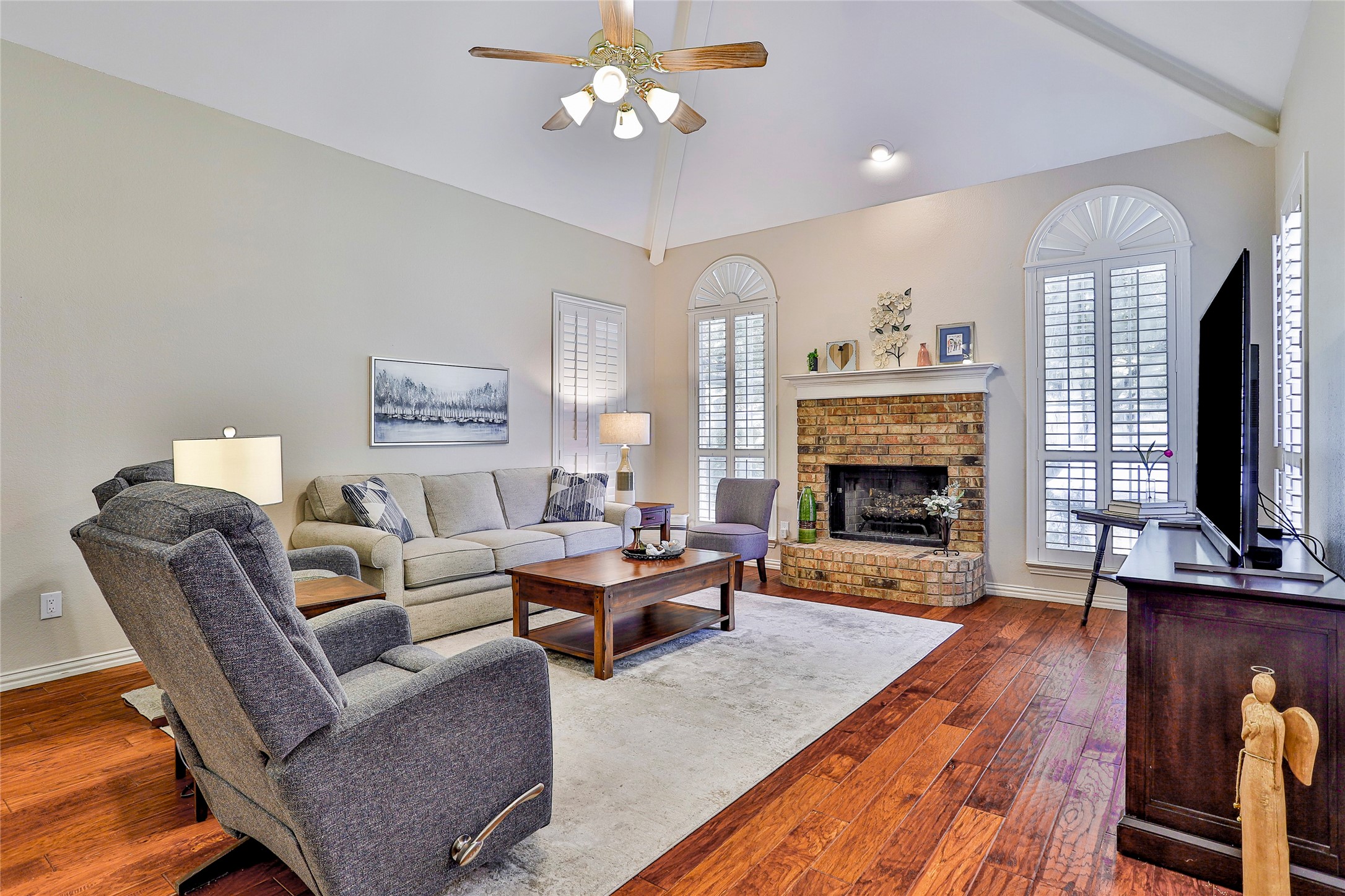 2912 Oak Ridge Drive