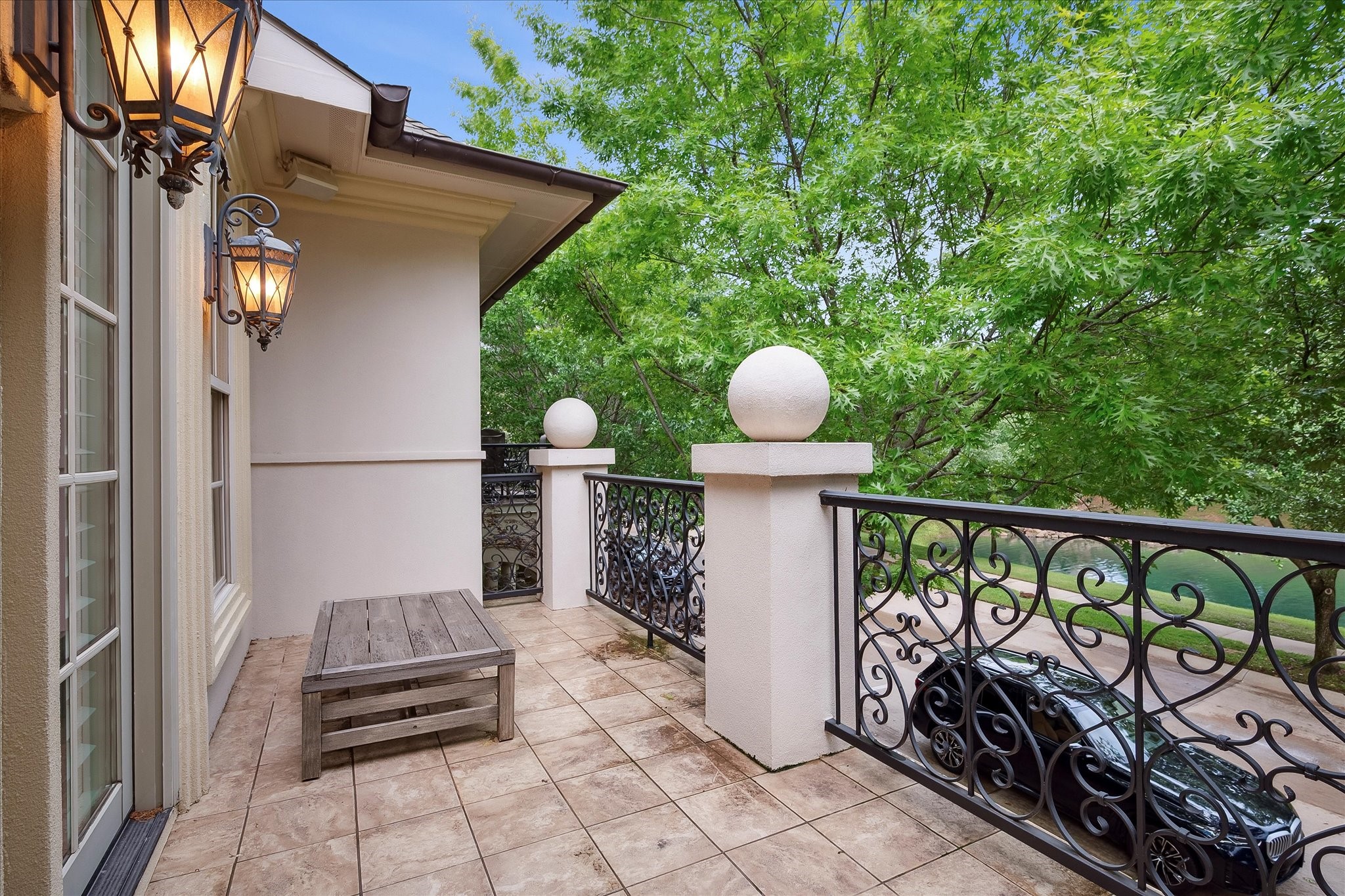 1829 Fountain Pass Drive