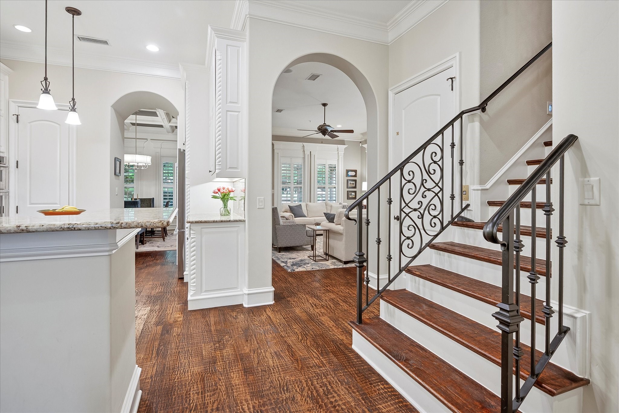 1829 Fountain Pass Drive