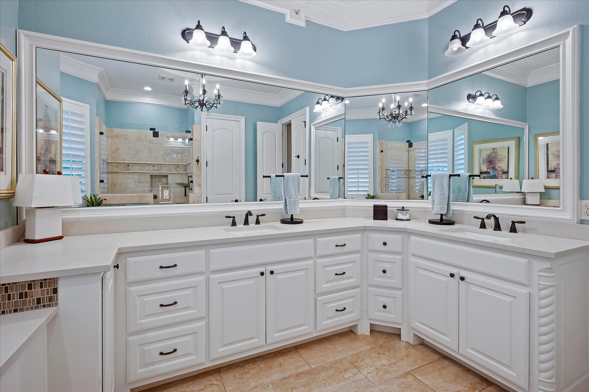 1829 Fountain Pass Drive