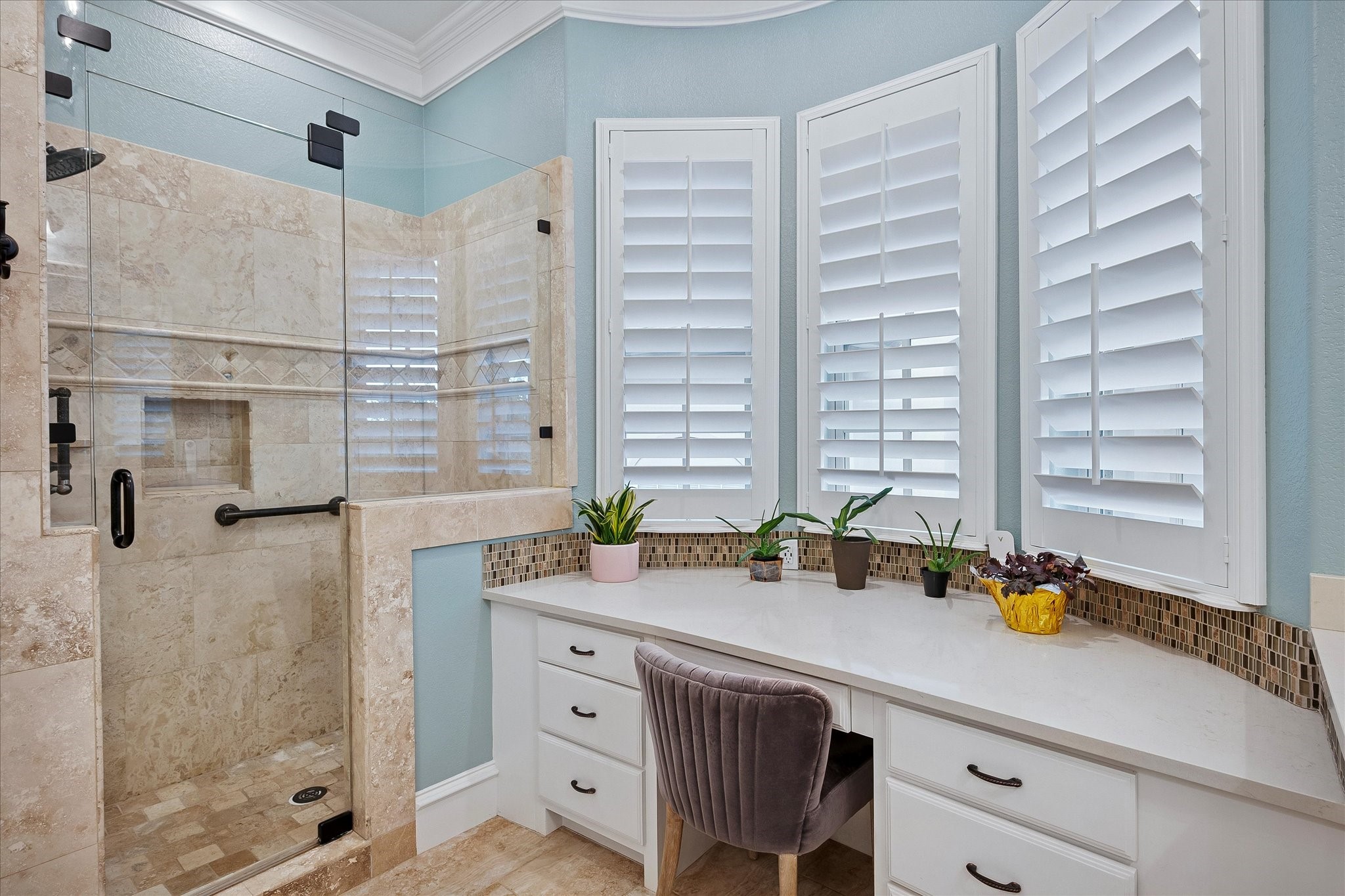 1829 Fountain Pass Drive