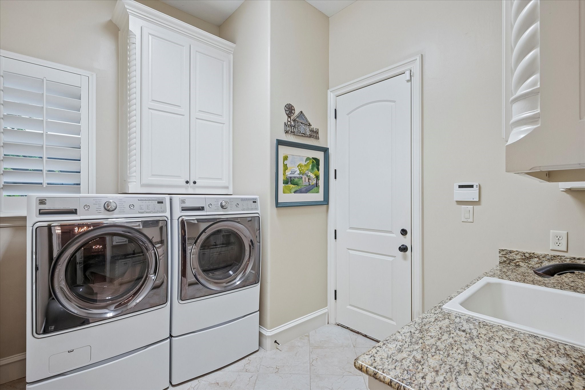 1829 Fountain Pass Drive