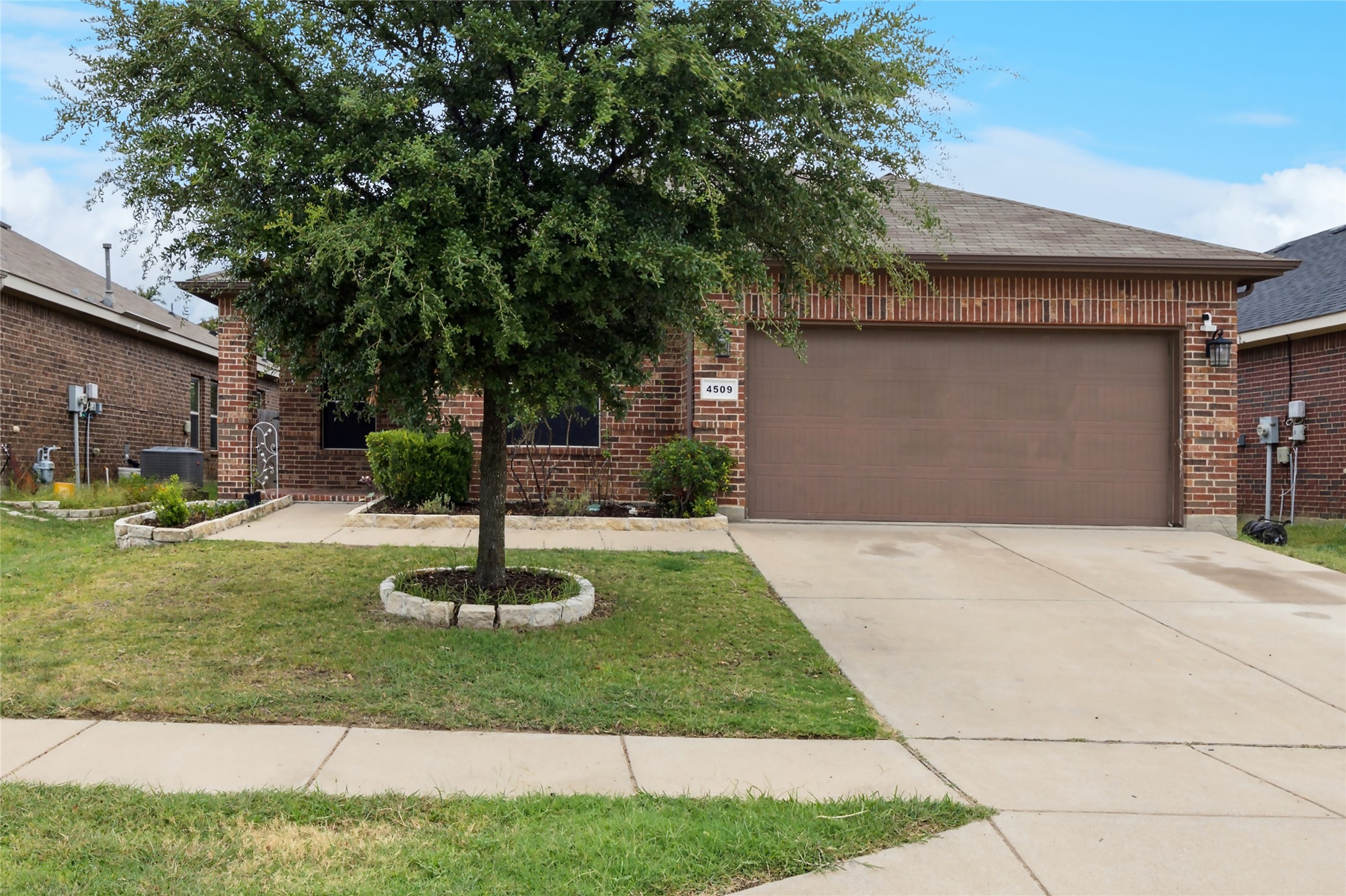 4509 Barberry Tree Cove