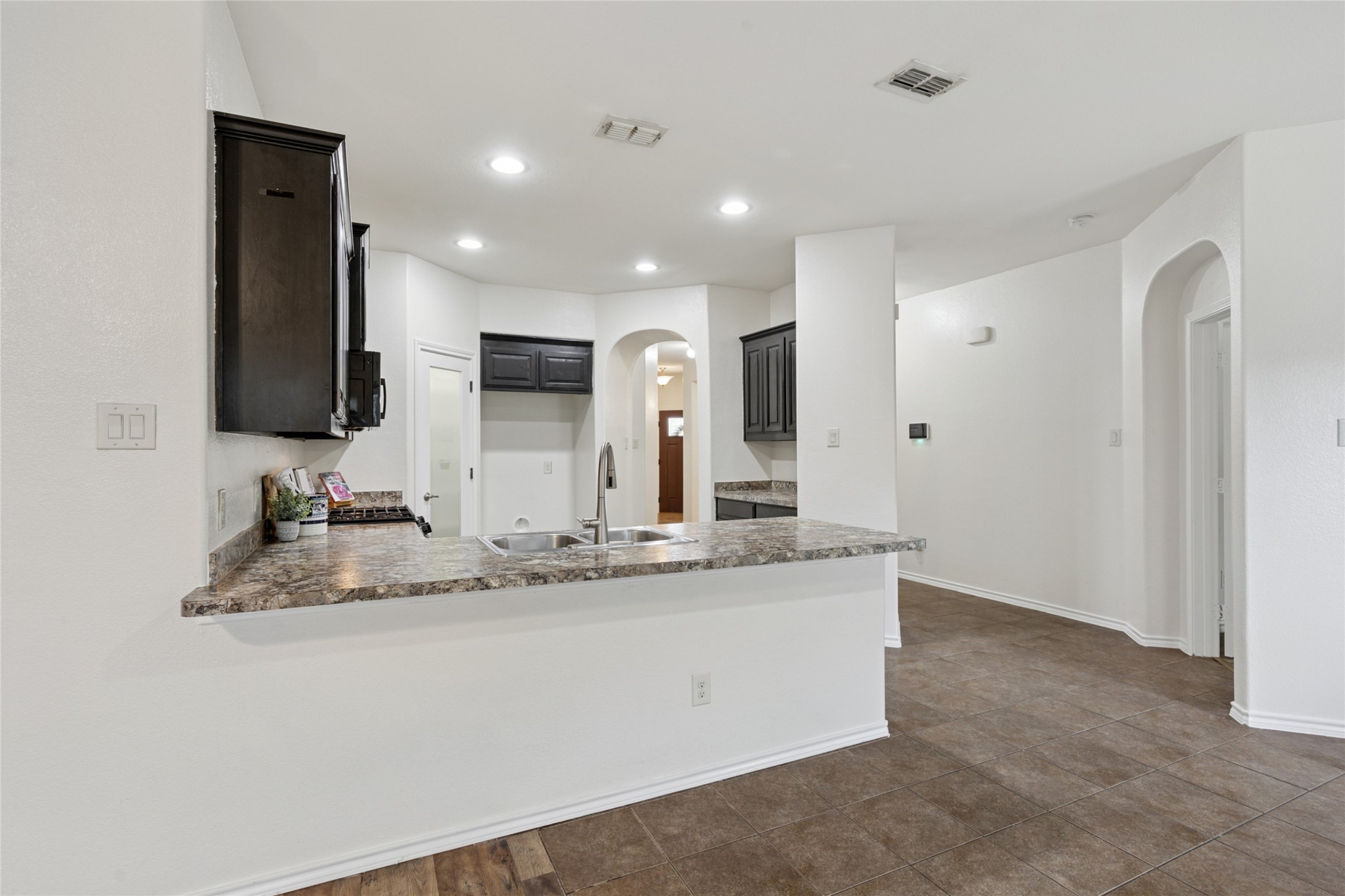 4509 Barberry Tree Cove