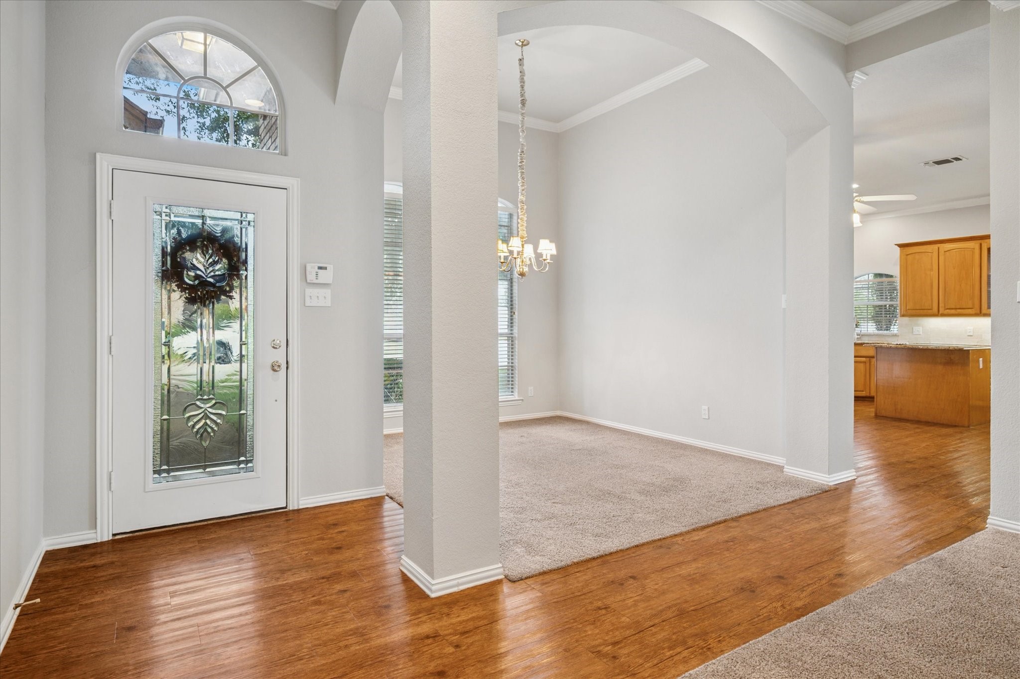 6112 Club House Drive