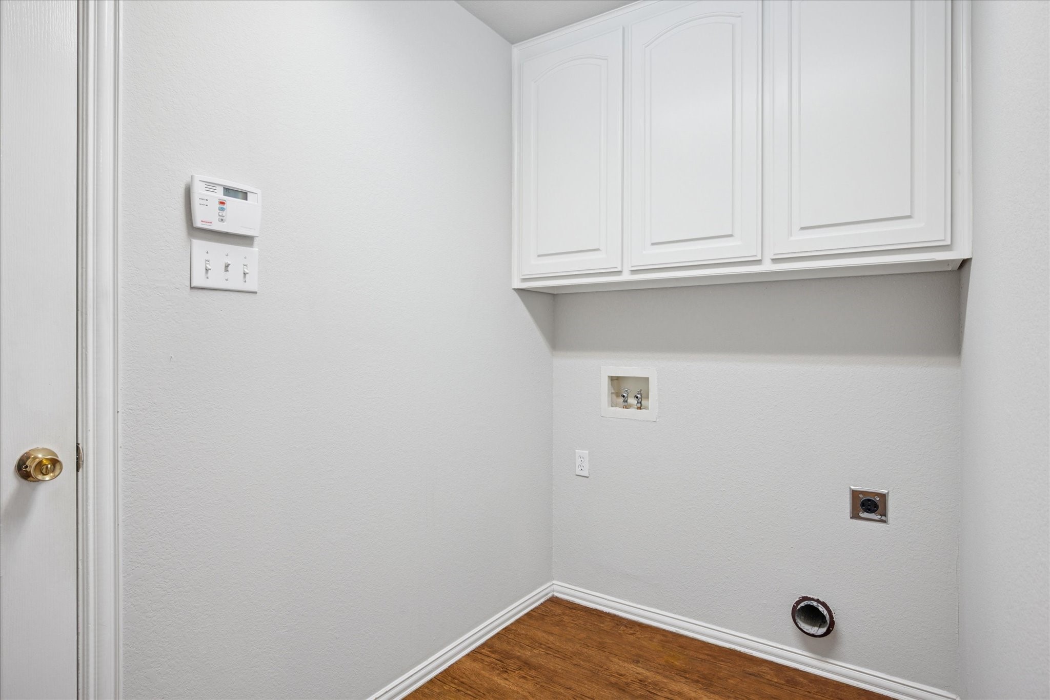 6112 Club House Drive