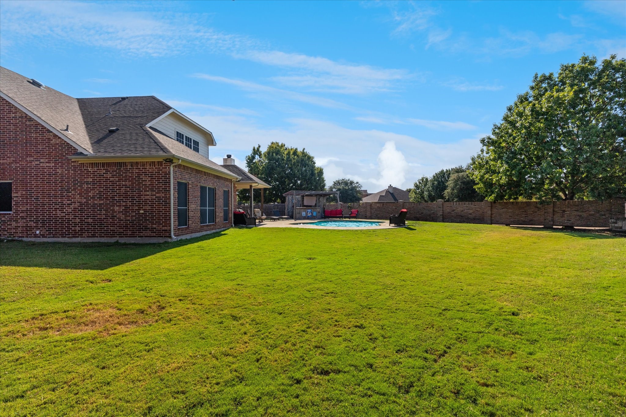 1220 Clairemont Lane