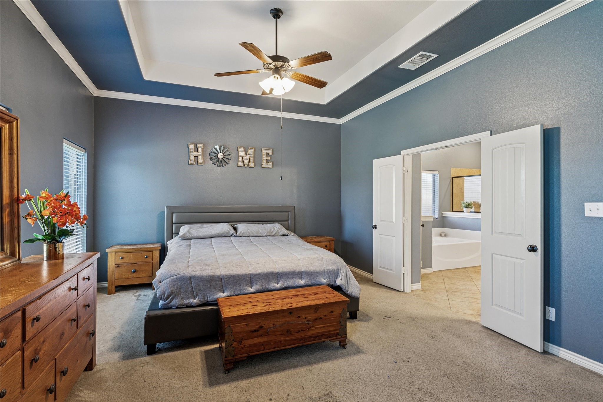 1220 Clairemont Lane