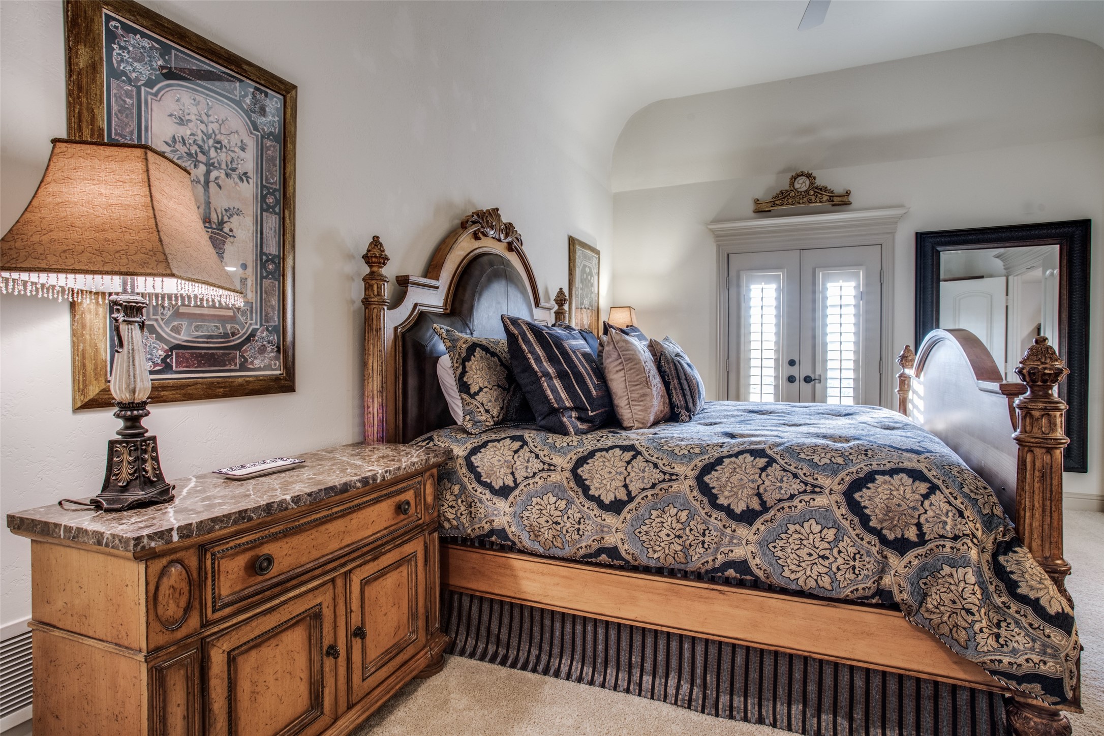 4901 Rockrimmon Court